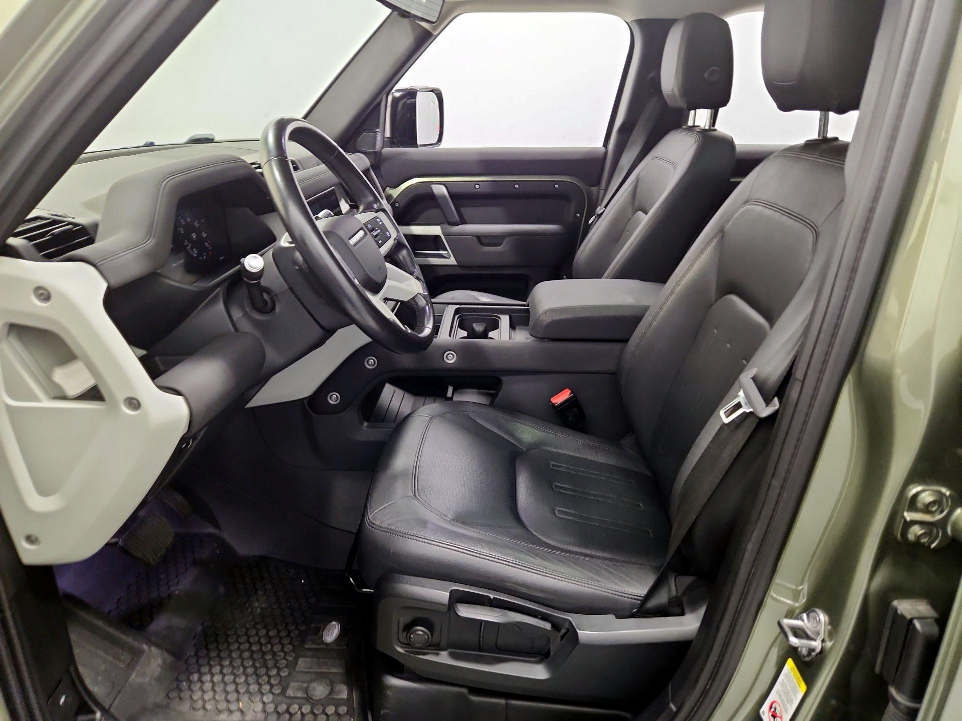 Thumbnail: 2022 Land Rover Defender - 11