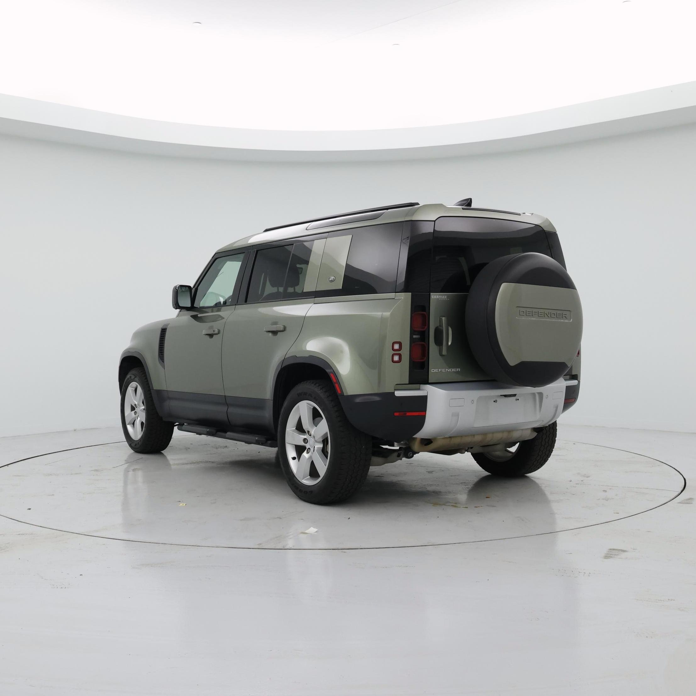 Thumbnail: 2022 Land Rover Defender - 2