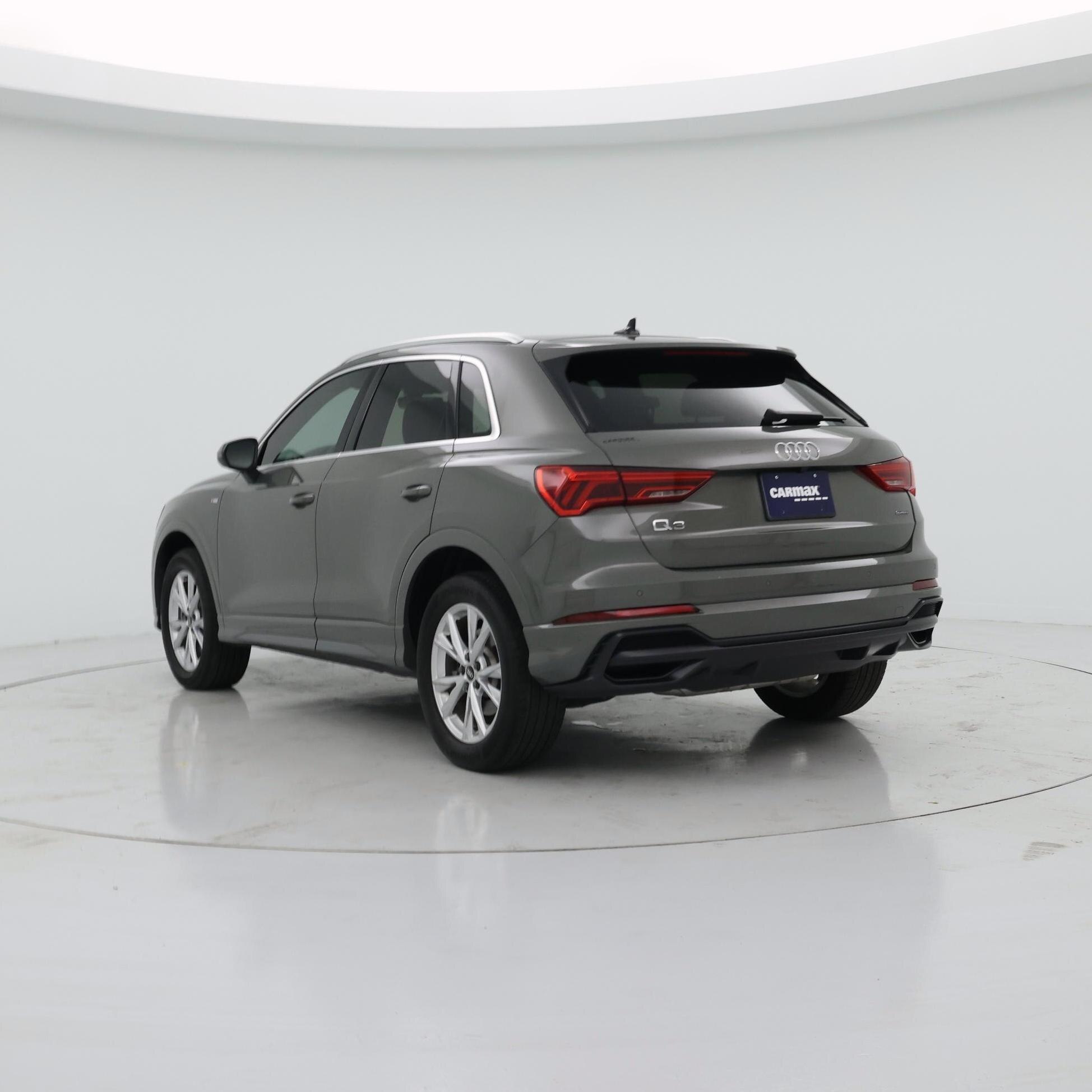 Thumbnail: 2022 Audi Q3 - 2