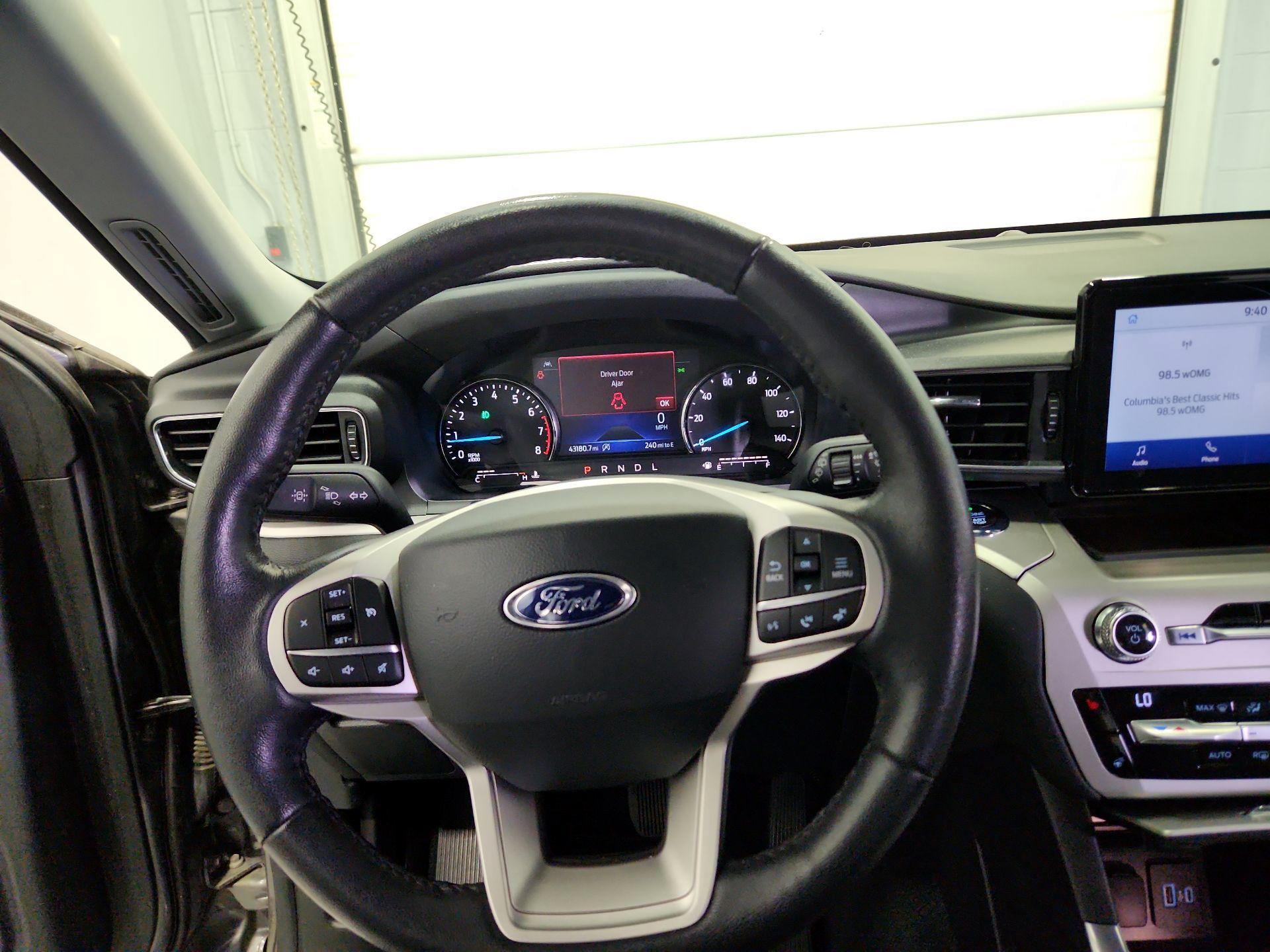 Thumbnail: 2021 Ford Explorer - 10