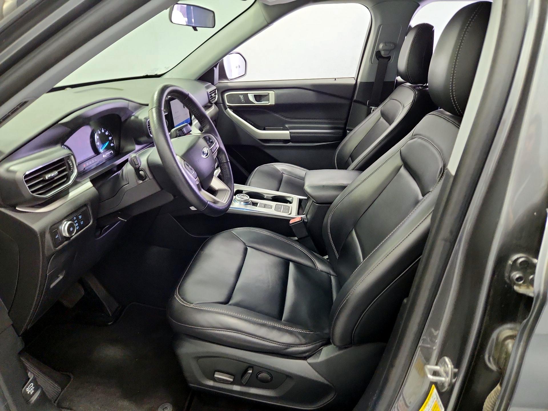 Thumbnail: 2021 Ford Explorer - 11