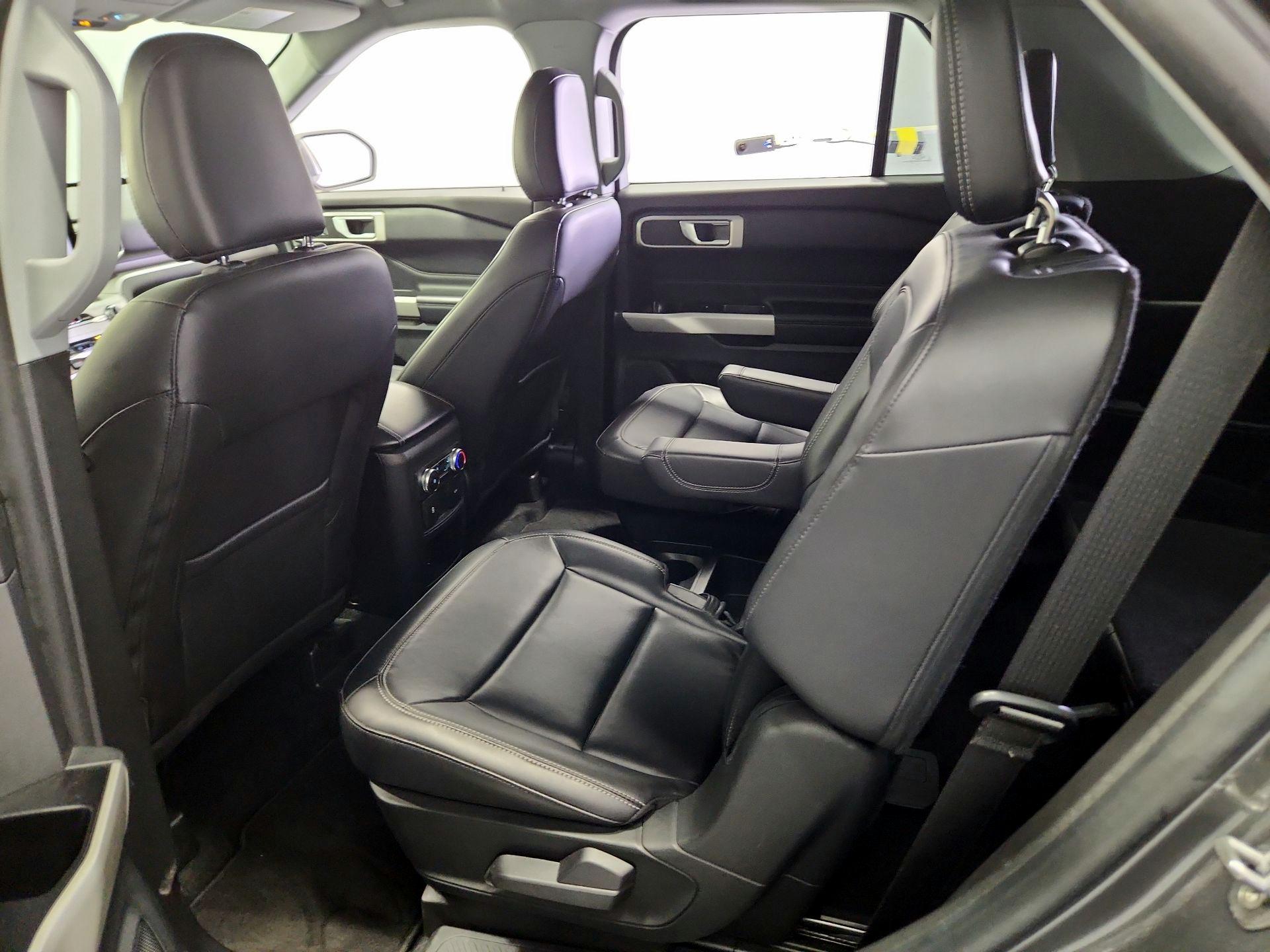 Thumbnail: 2021 Ford Explorer - 19