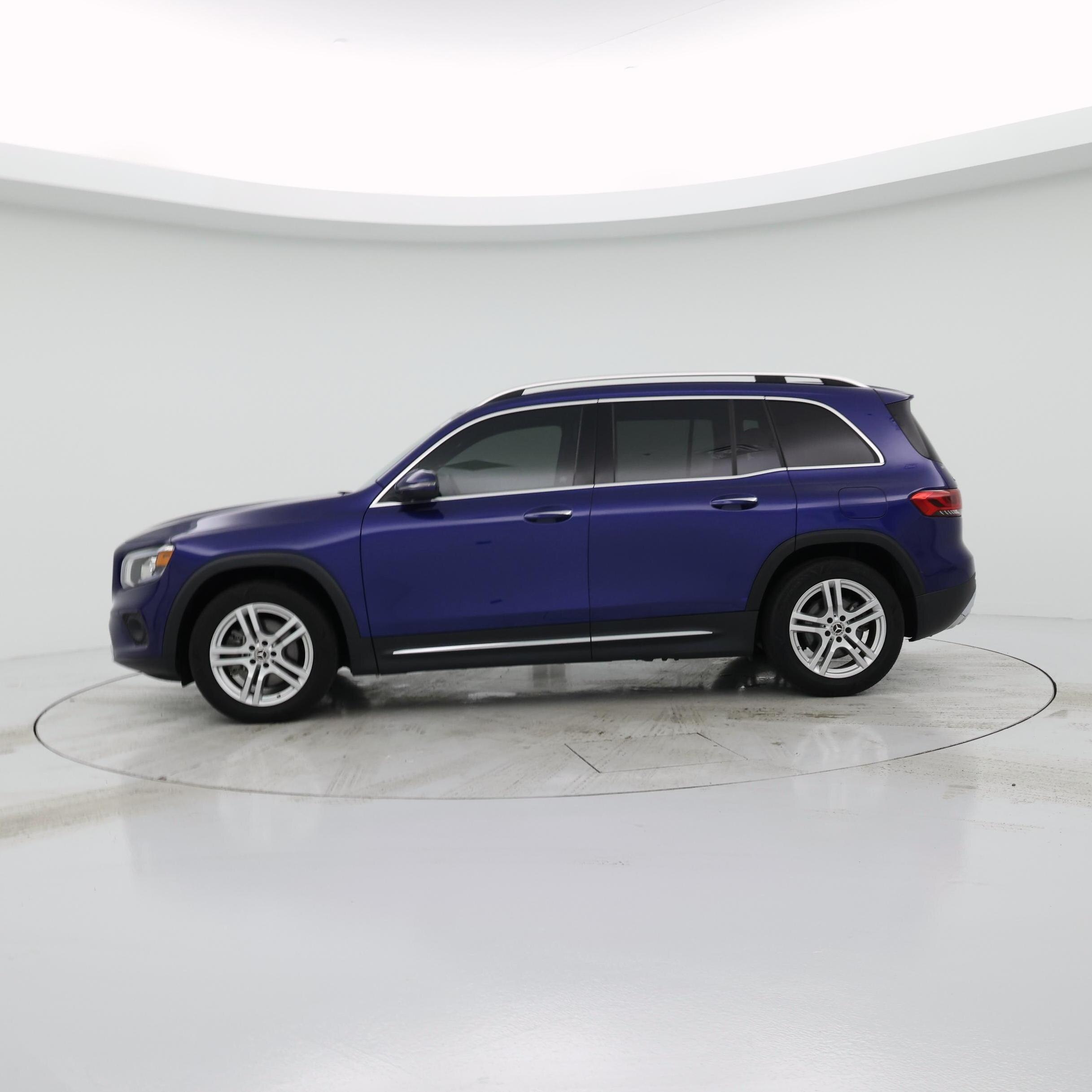 Thumbnail: 2021 Mercedes-Benz GLB - 3