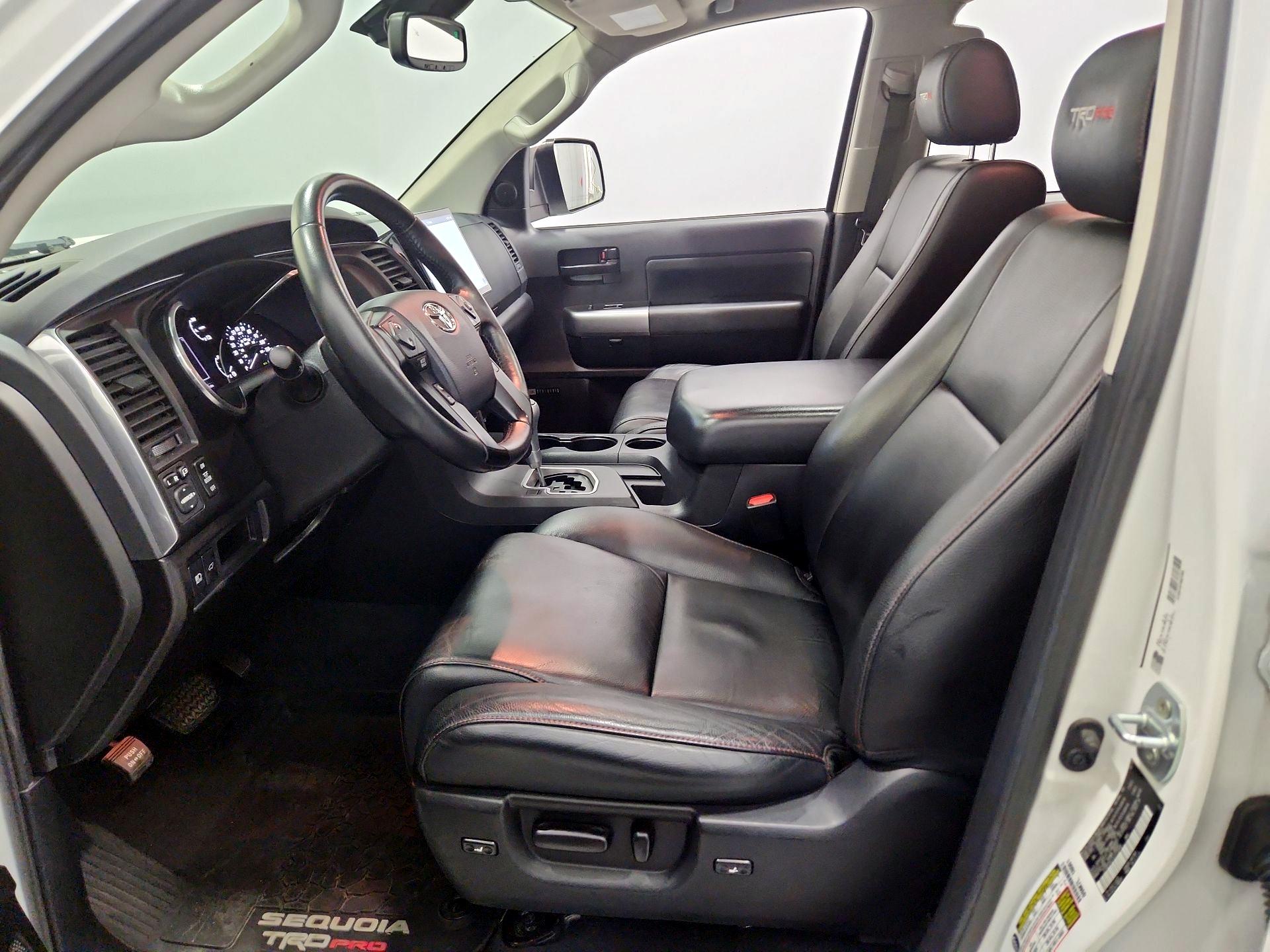 Thumbnail: 2020 Toyota Sequoia - 11