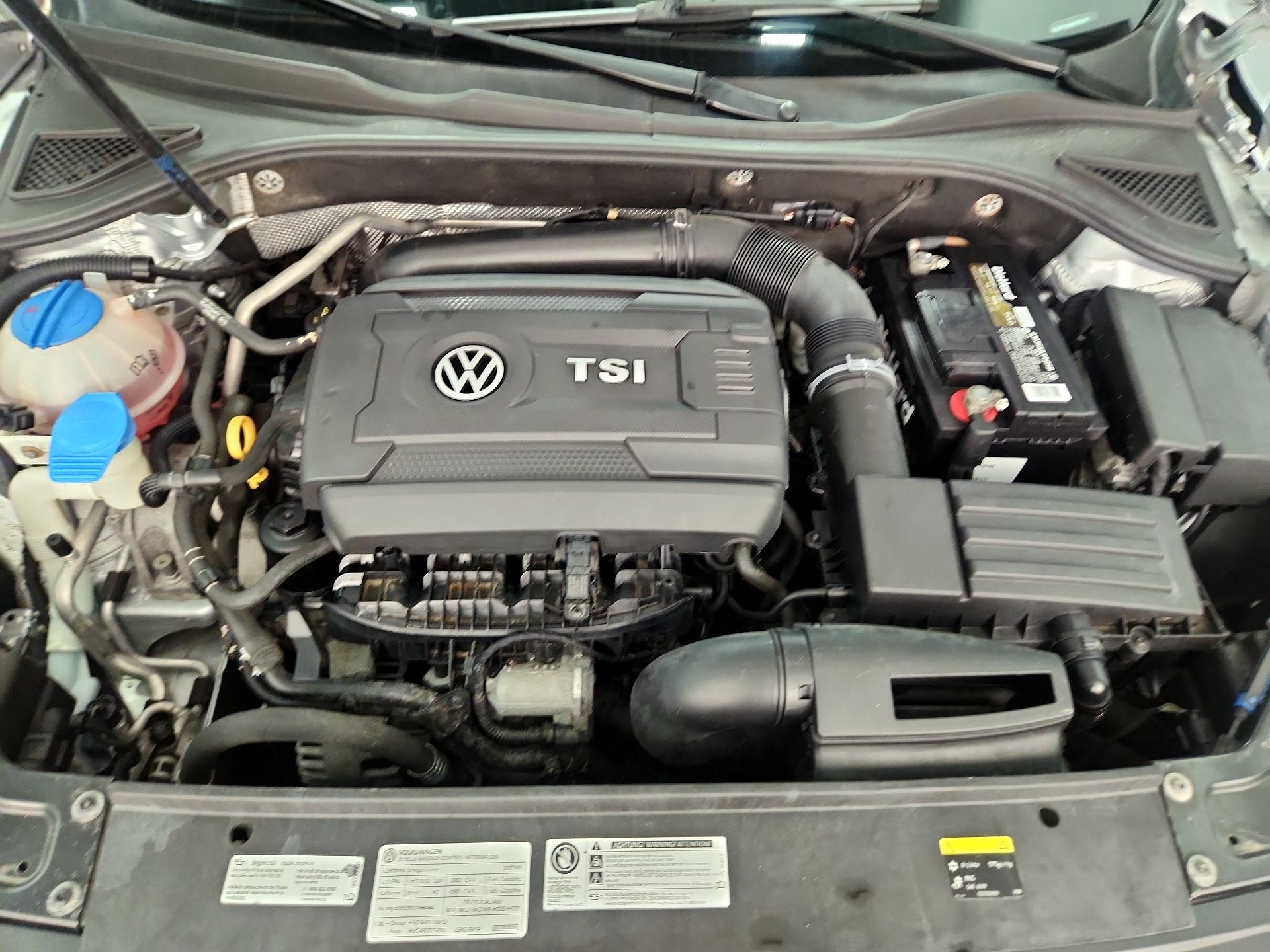 Thumbnail: 2017 Volkswagen Passat - 20