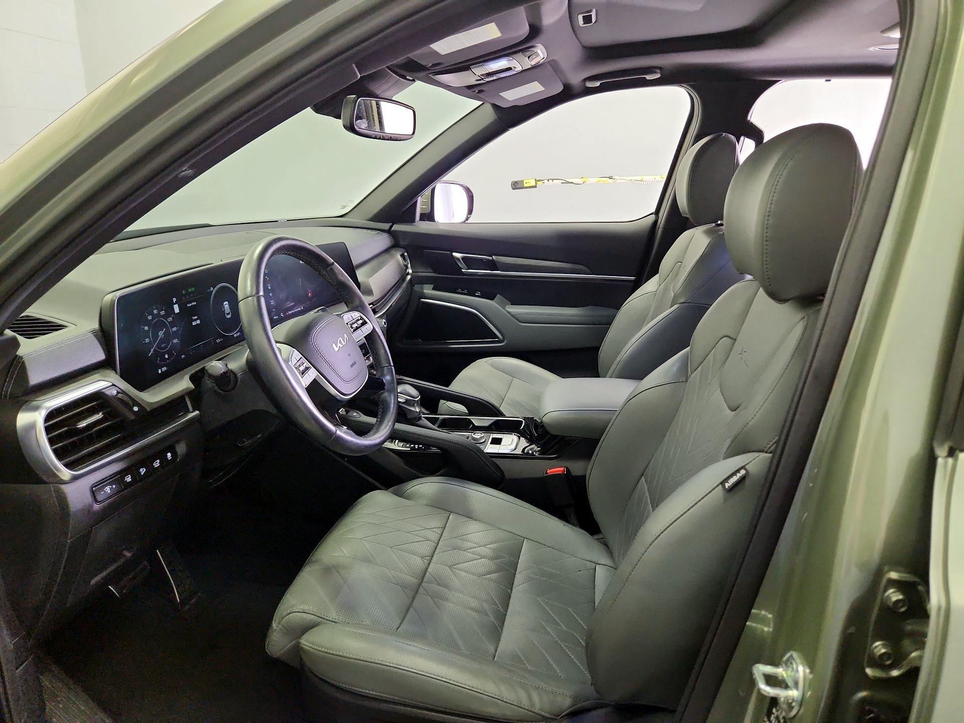 Thumbnail: 2024 Kia Telluride - 11