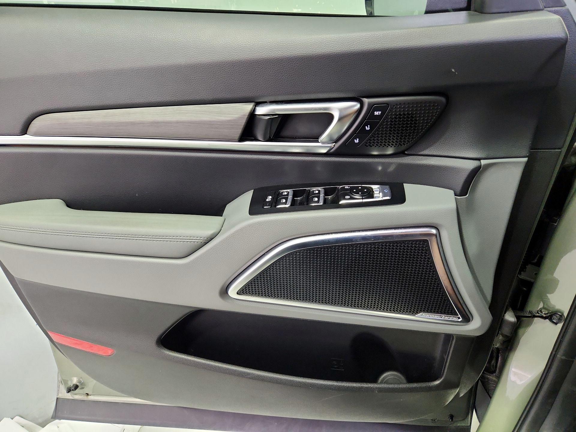 Thumbnail: 2024 Kia Telluride - 12