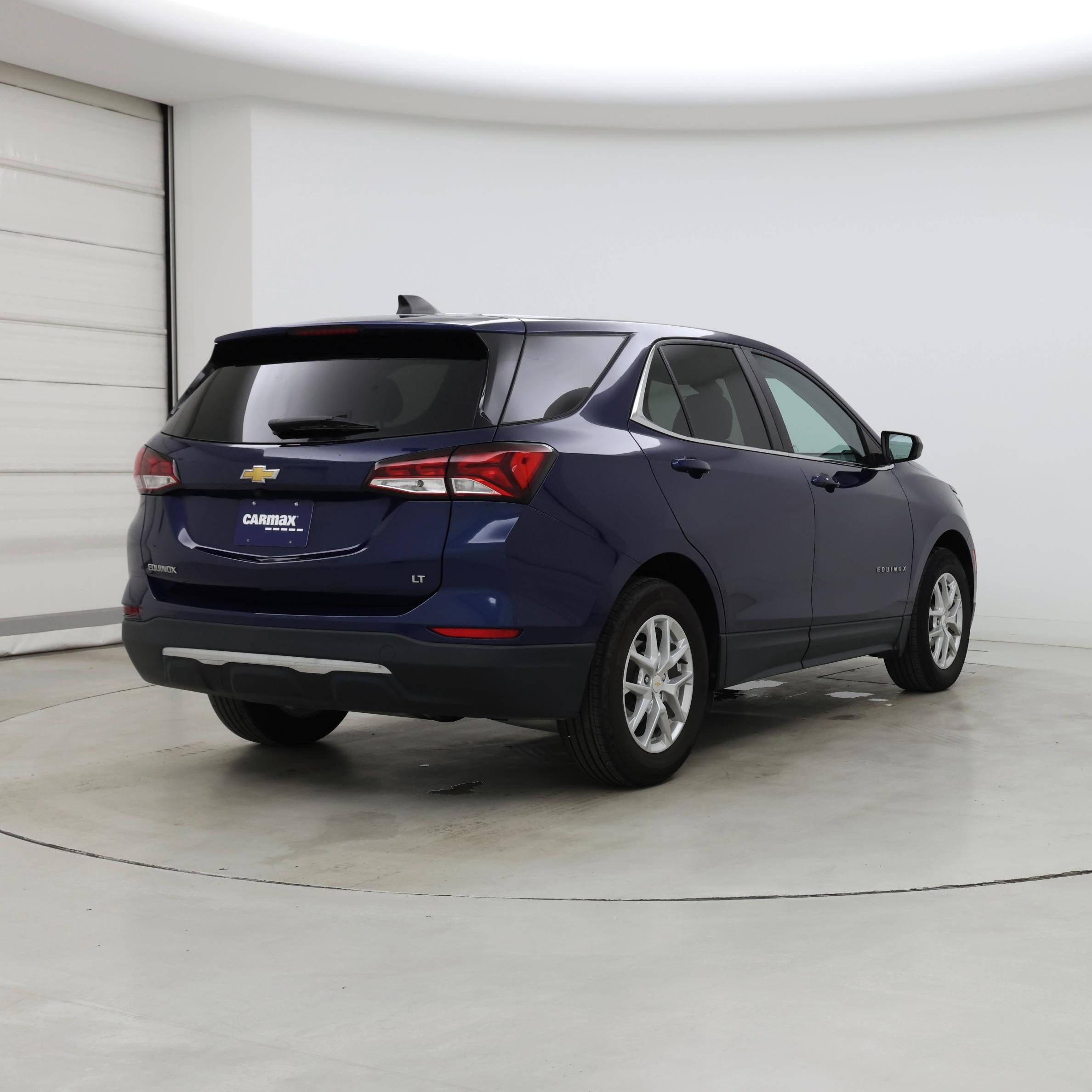 Thumbnail: 2022 Chevrolet Equinox - 8