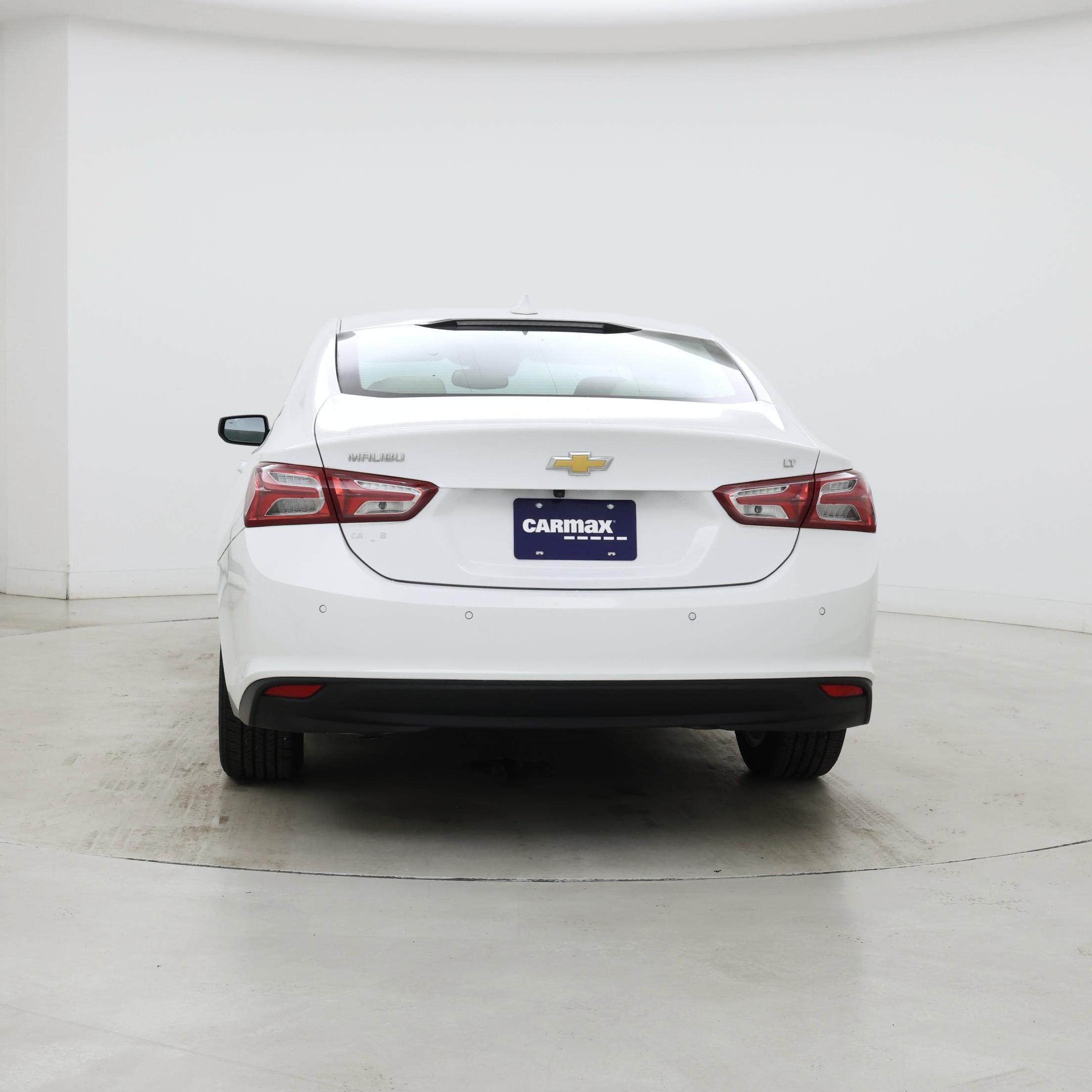 Thumbnail: 2022 Chevrolet Malibu - 6