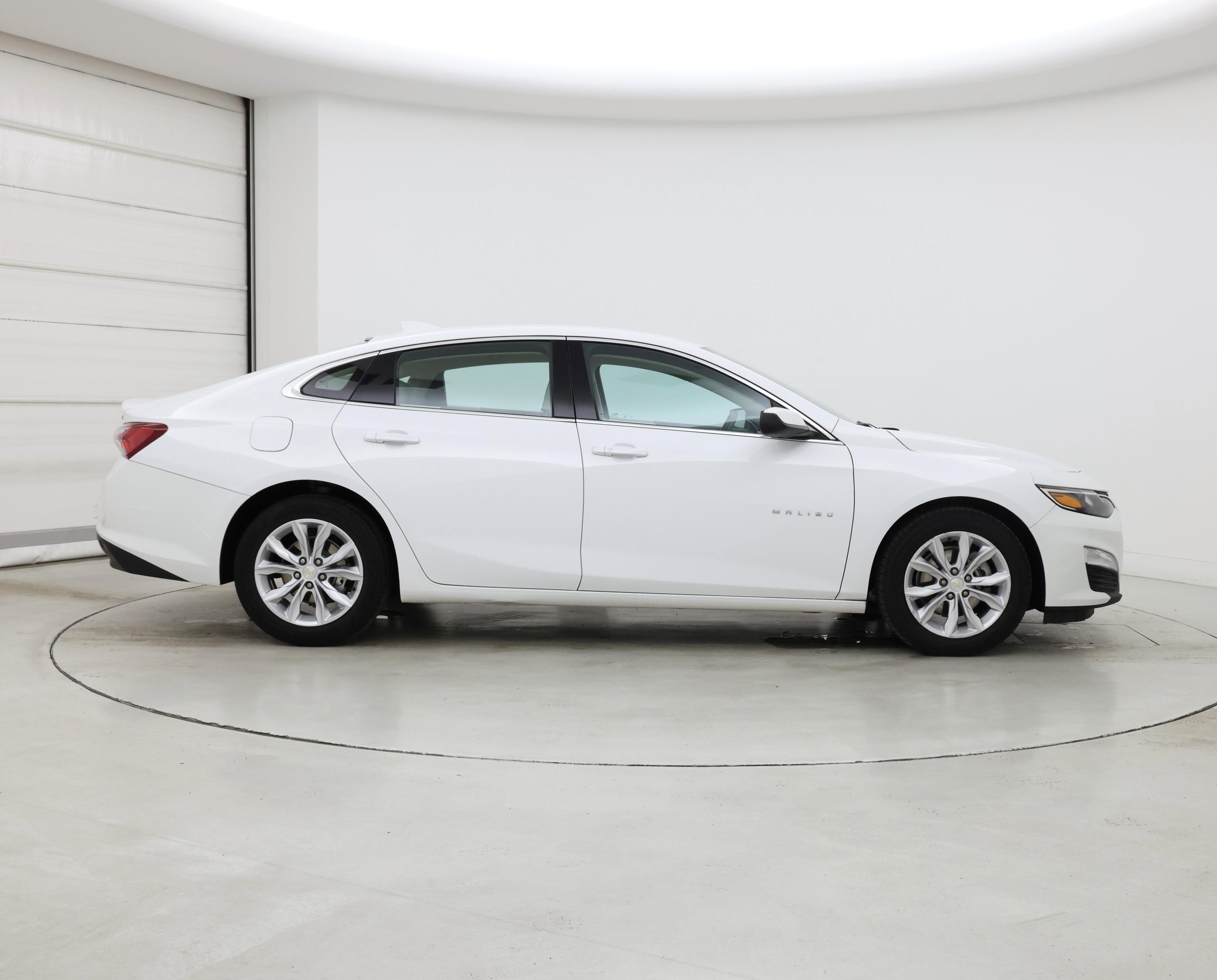 Thumbnail: 2022 Chevrolet Malibu - 7