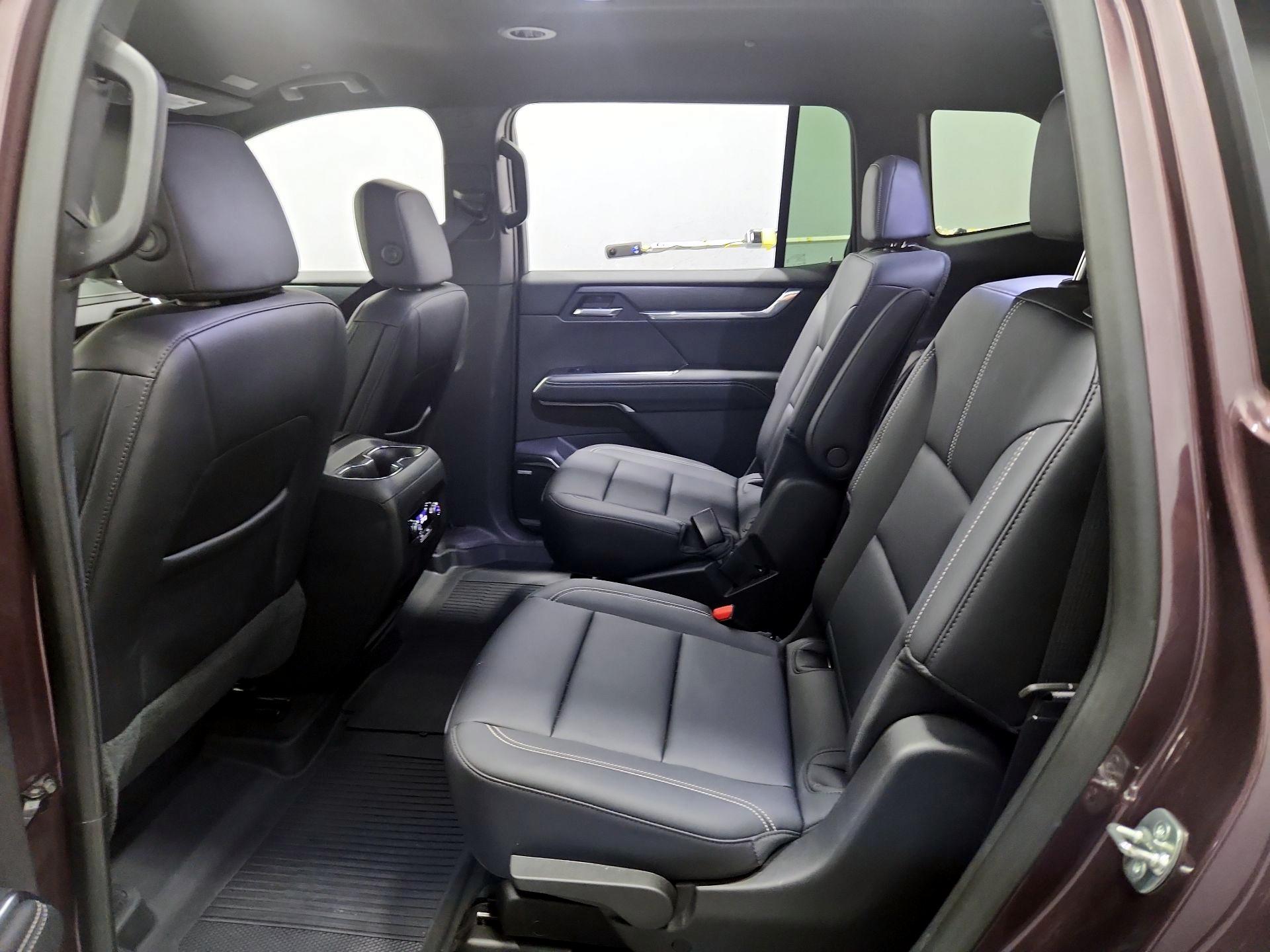 Thumbnail: 2025 GMC Acadia - 20