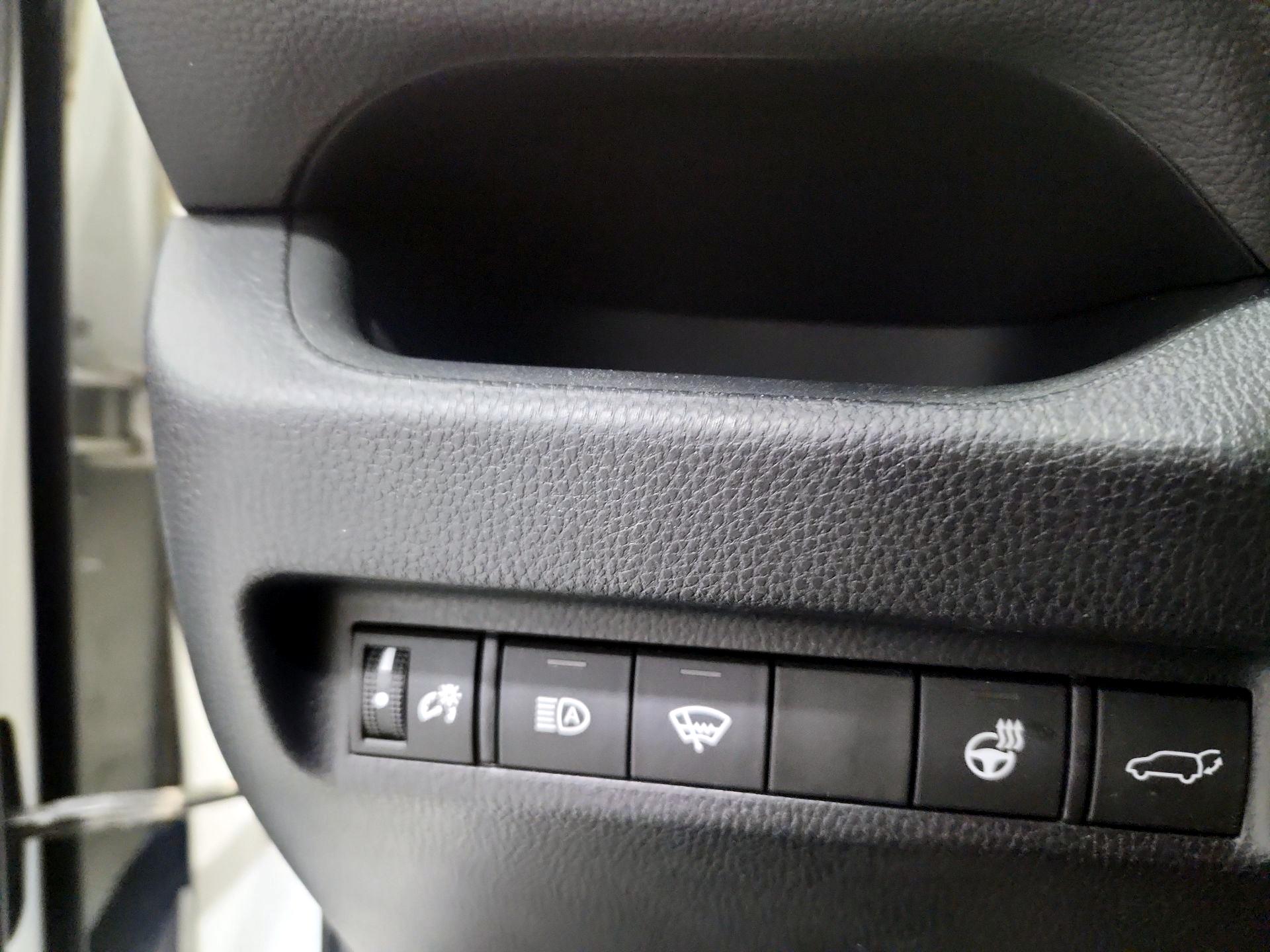 Thumbnail: 2020 Toyota RAV4 - 13
