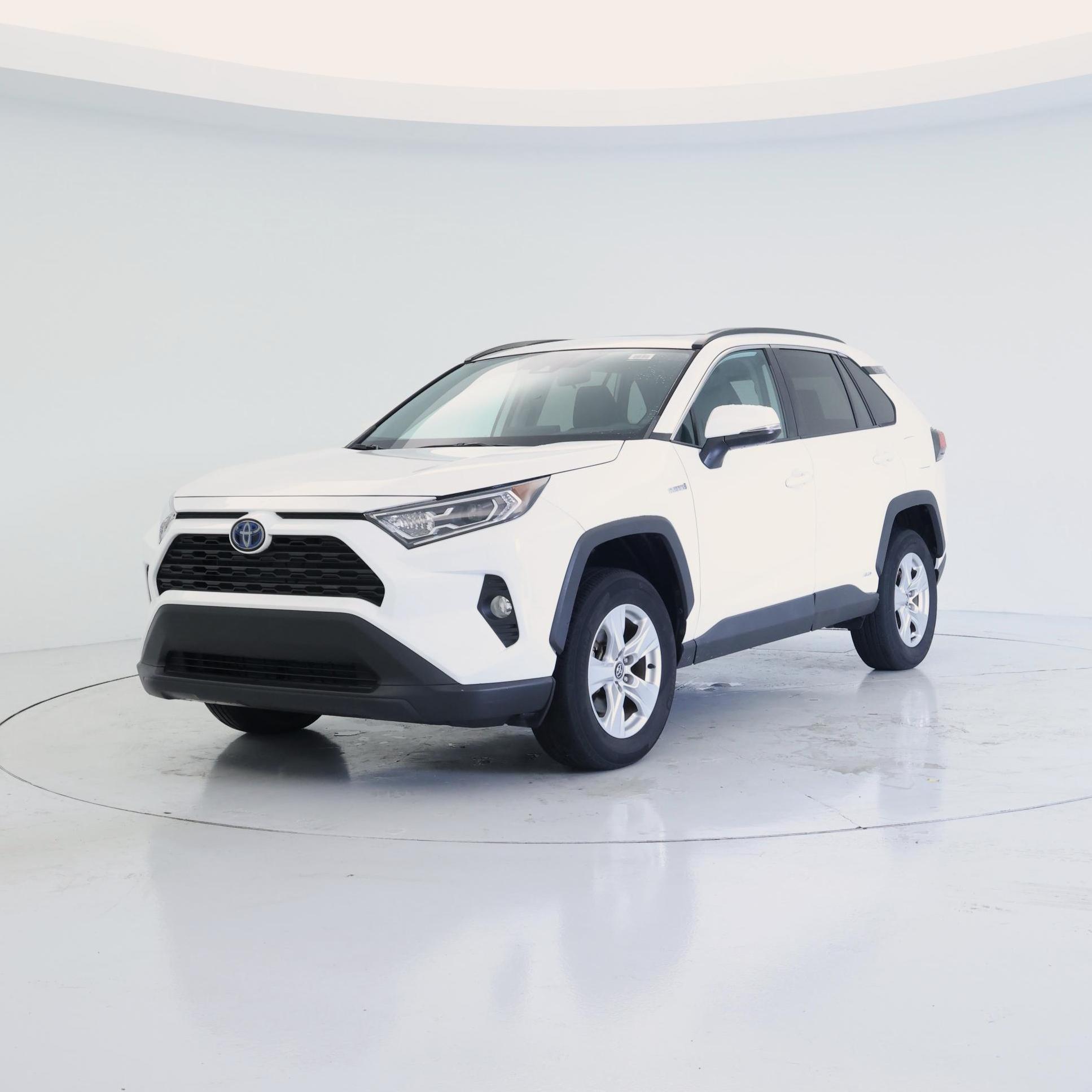 Thumbnail: 2020 Toyota RAV4 - 4