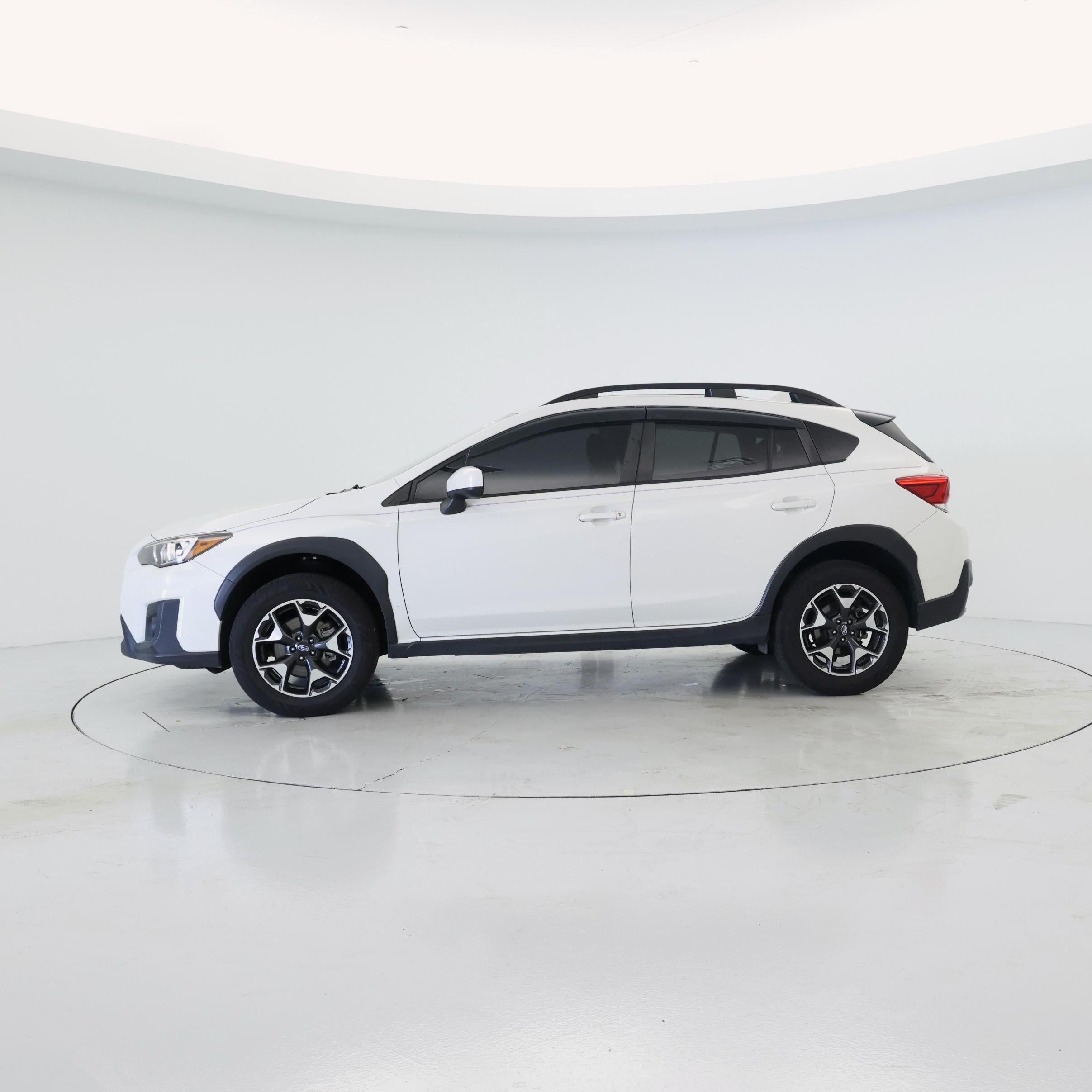 Thumbnail: 2020 Subaru Crosstrek - 3