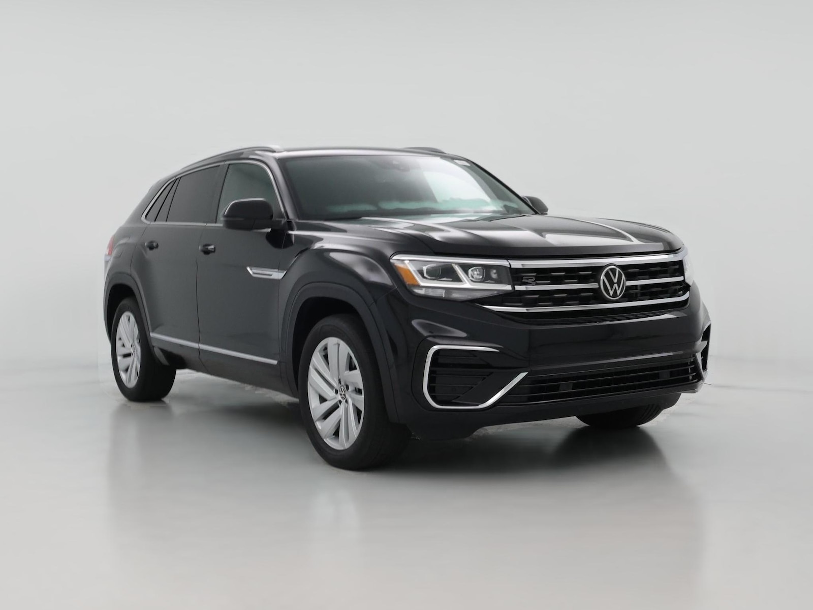 2022 Volkswagen Atlas Cross Sport SEL R-Line