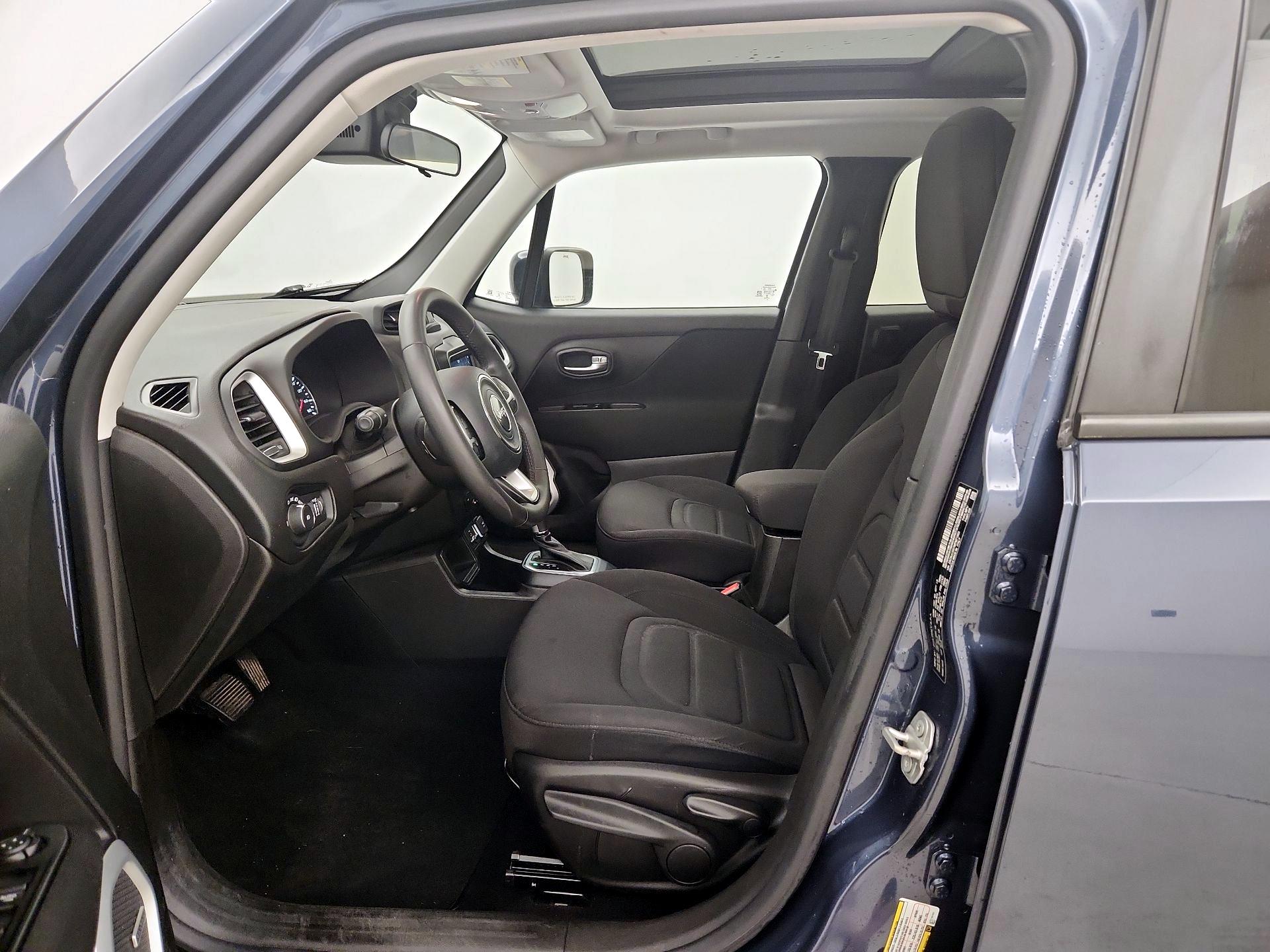 Thumbnail: 2021 Jeep Renegade - 11