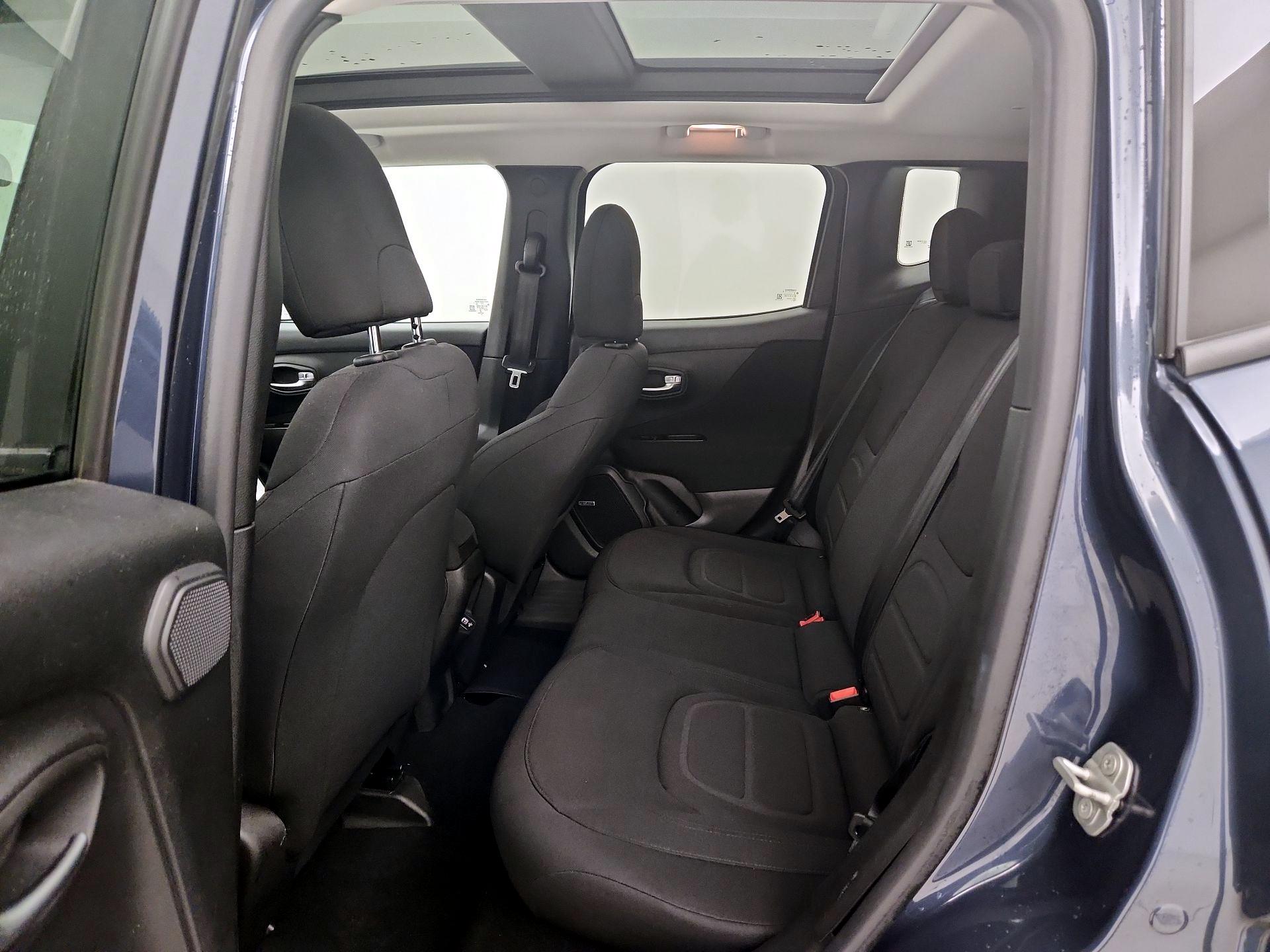 Thumbnail: 2021 Jeep Renegade - 20