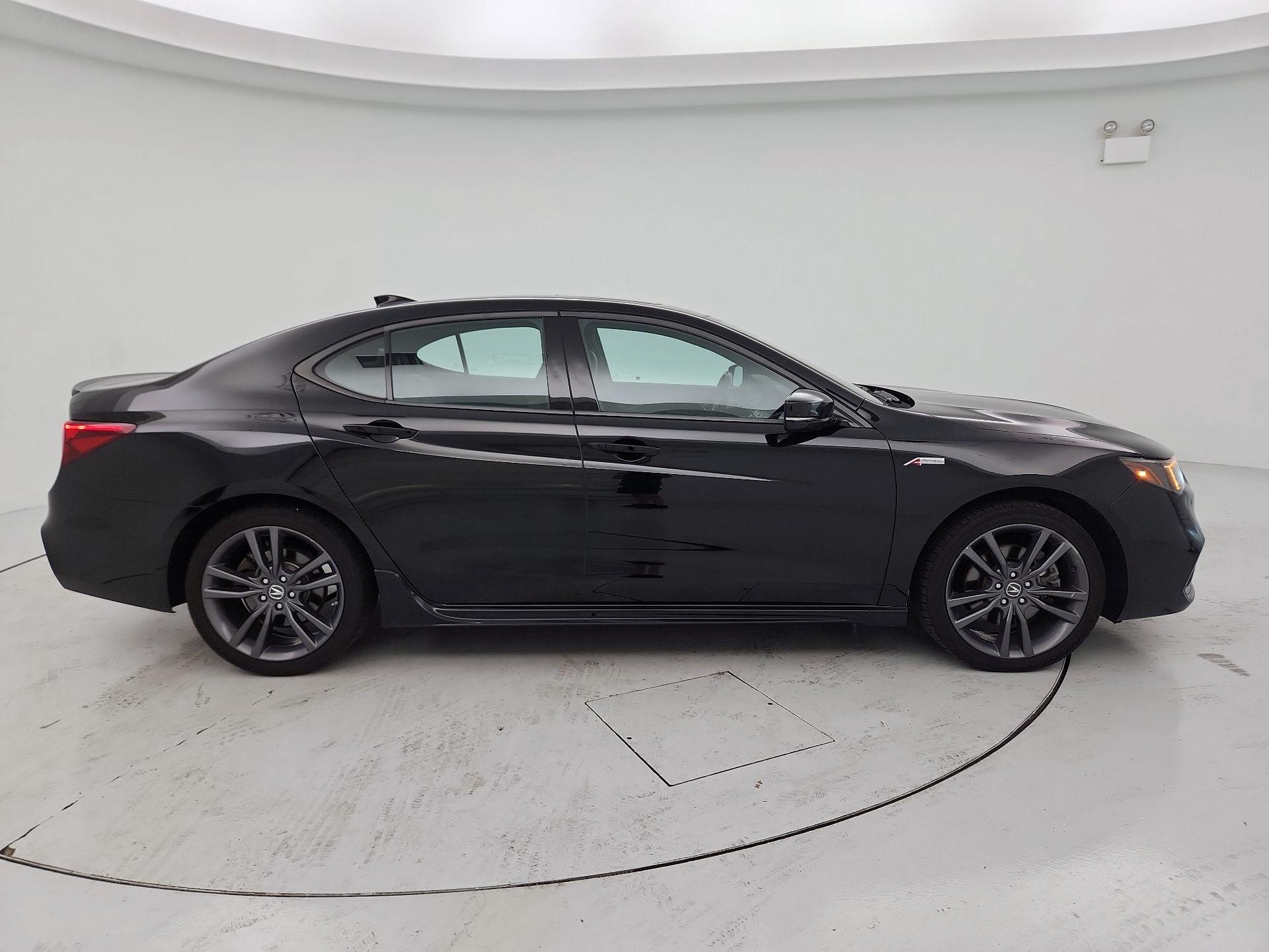 Thumbnail: 2018 Acura TLX - 4
