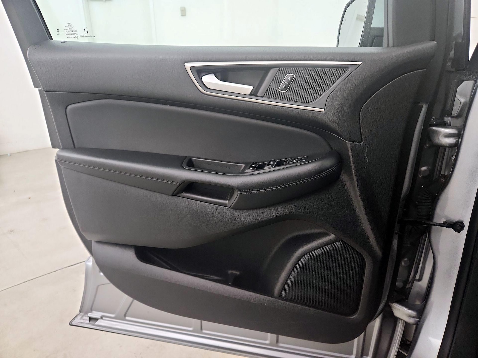 2023 Ford Edge SEL - Photo 13