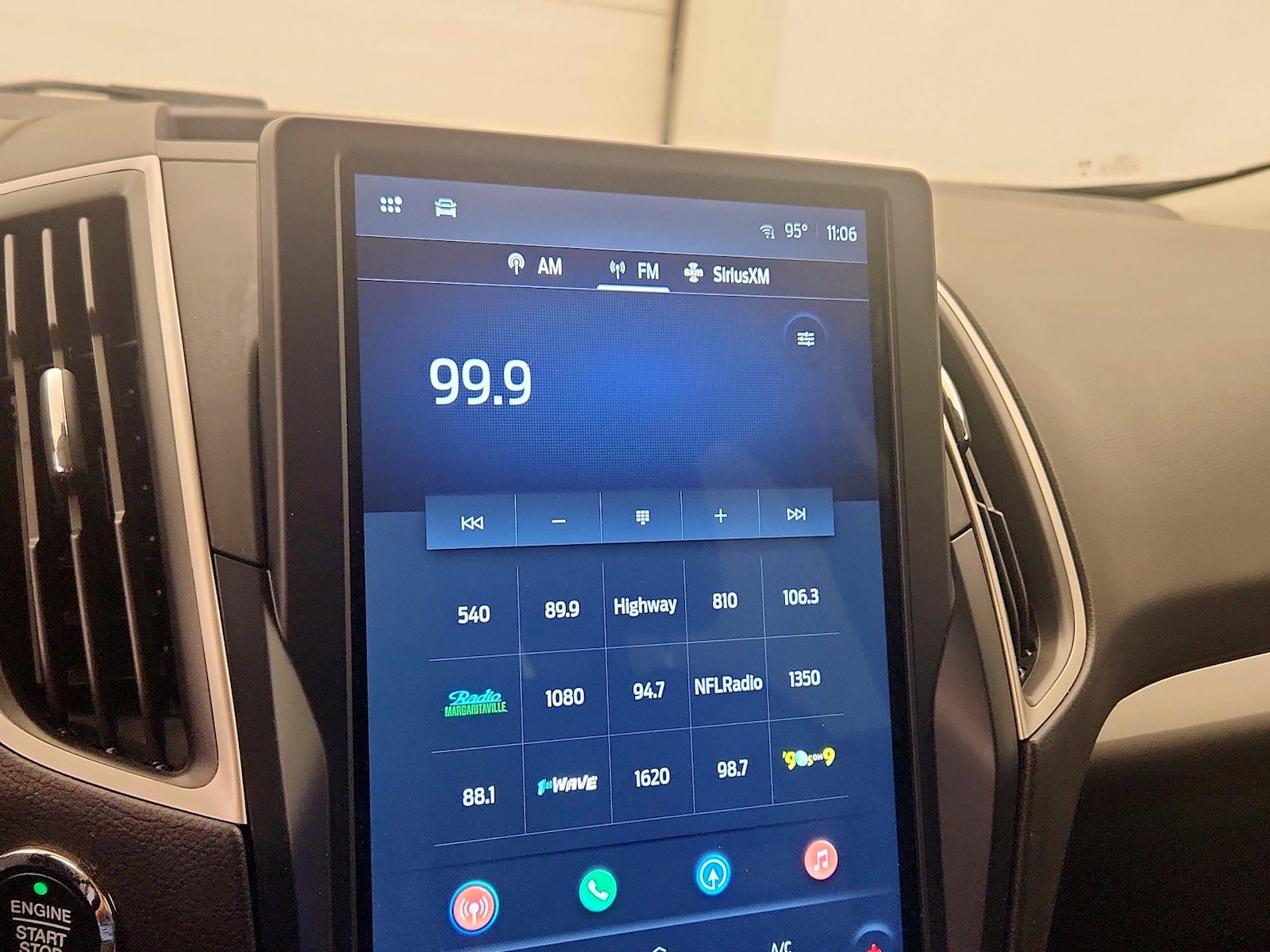 2023 Ford Edge SEL - Photo 17
