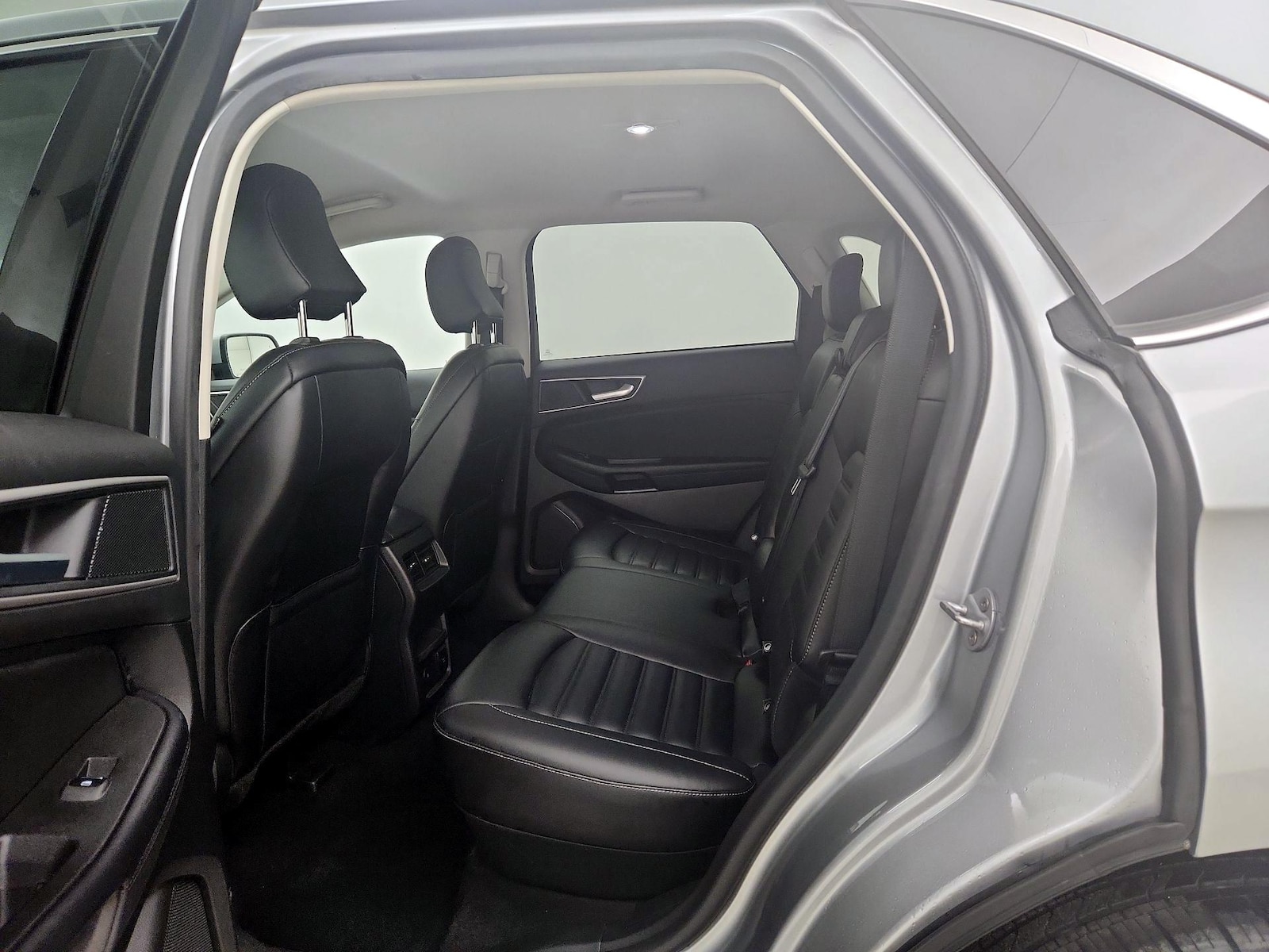 2023 Ford Edge SEL - Photo 21