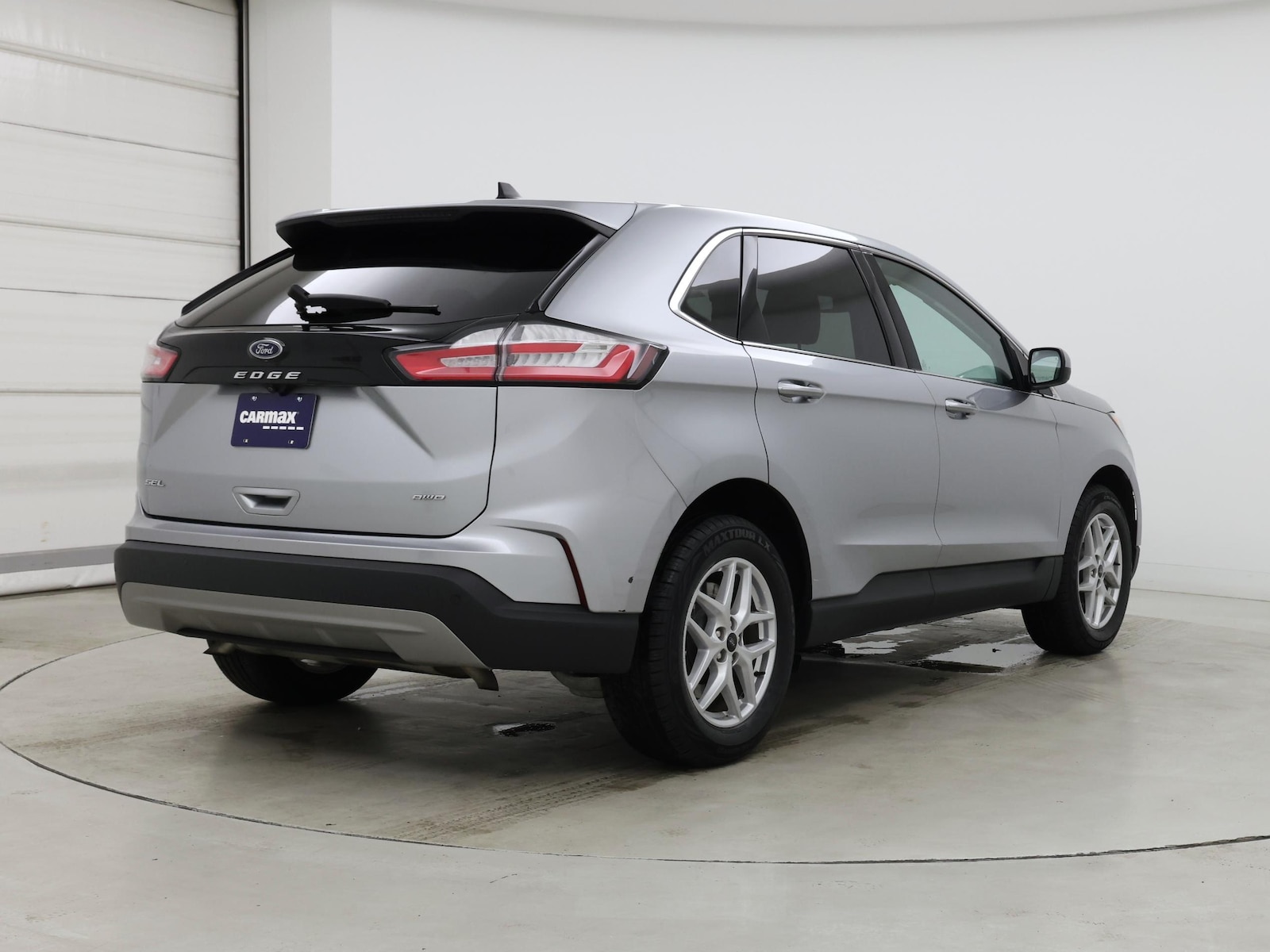 2023 Ford Edge SEL - Photo 9