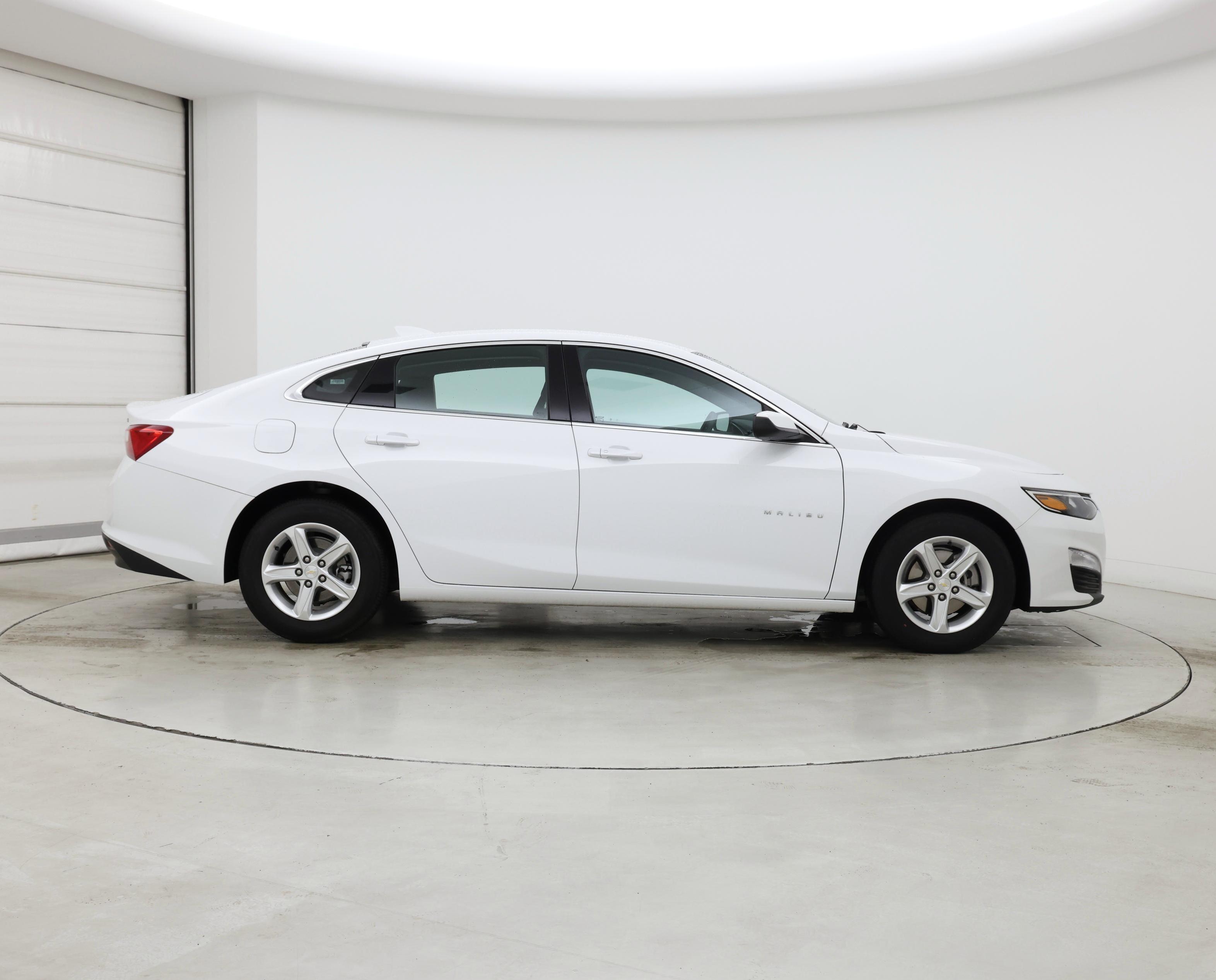 Thumbnail: 2023 Chevrolet Malibu - 7