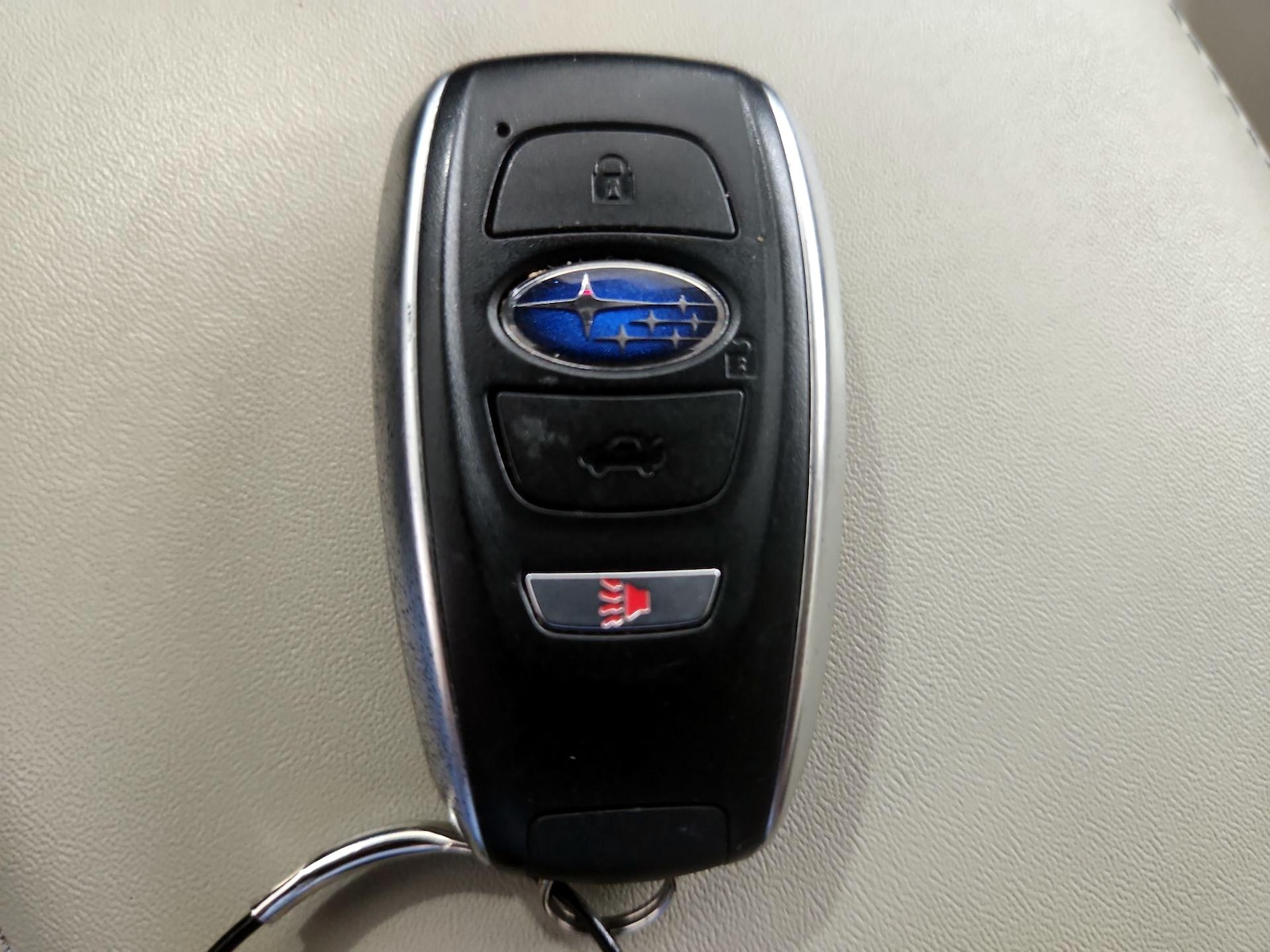 2024 Subaru Ascent Premium - Photo 25