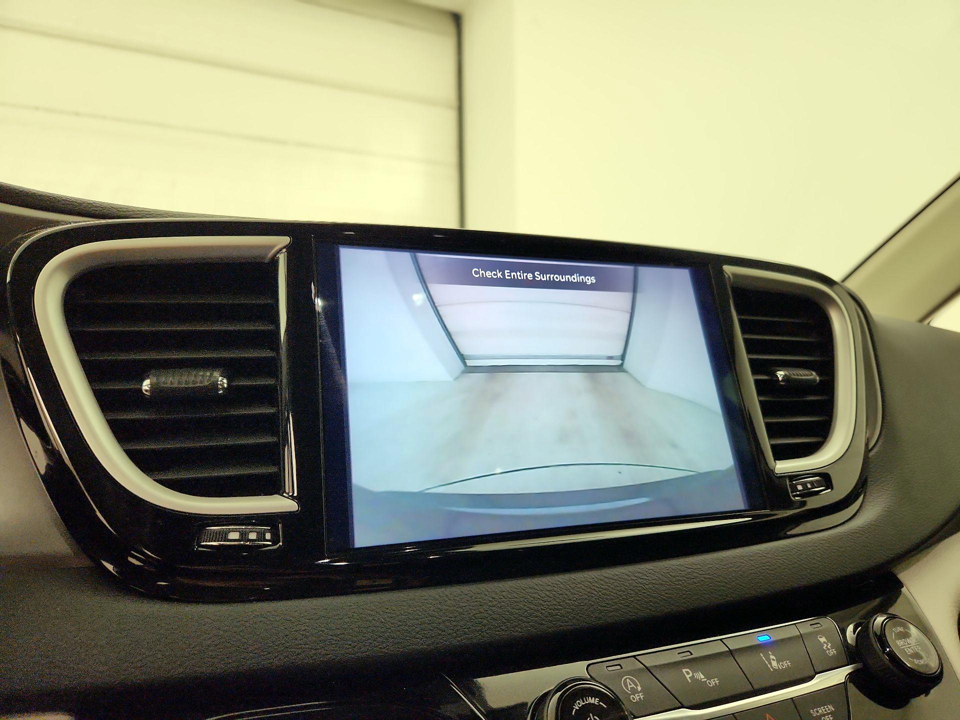 Thumbnail: 2023 Chrysler Pacifica - 14