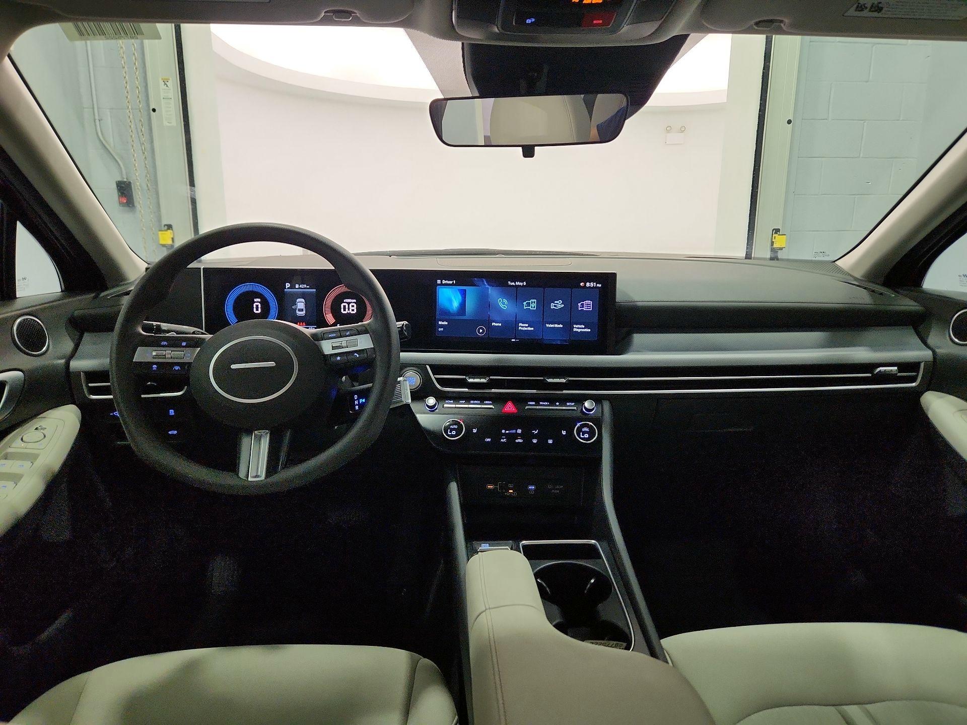 Thumbnail: 2025 Hyundai Sonata - 9