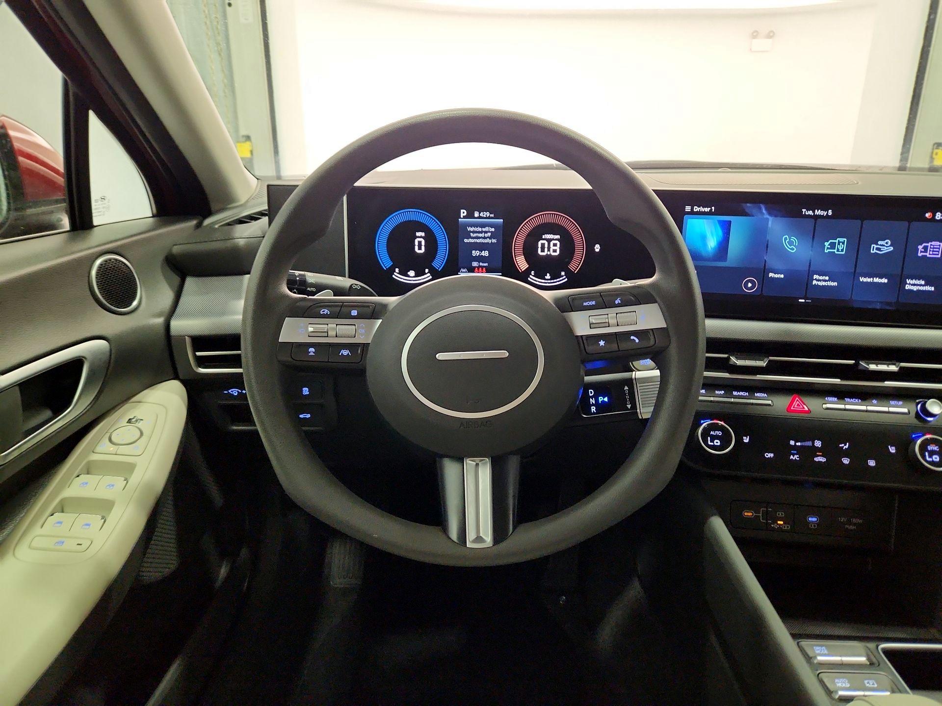 Thumbnail: 2025 Hyundai Sonata - 10