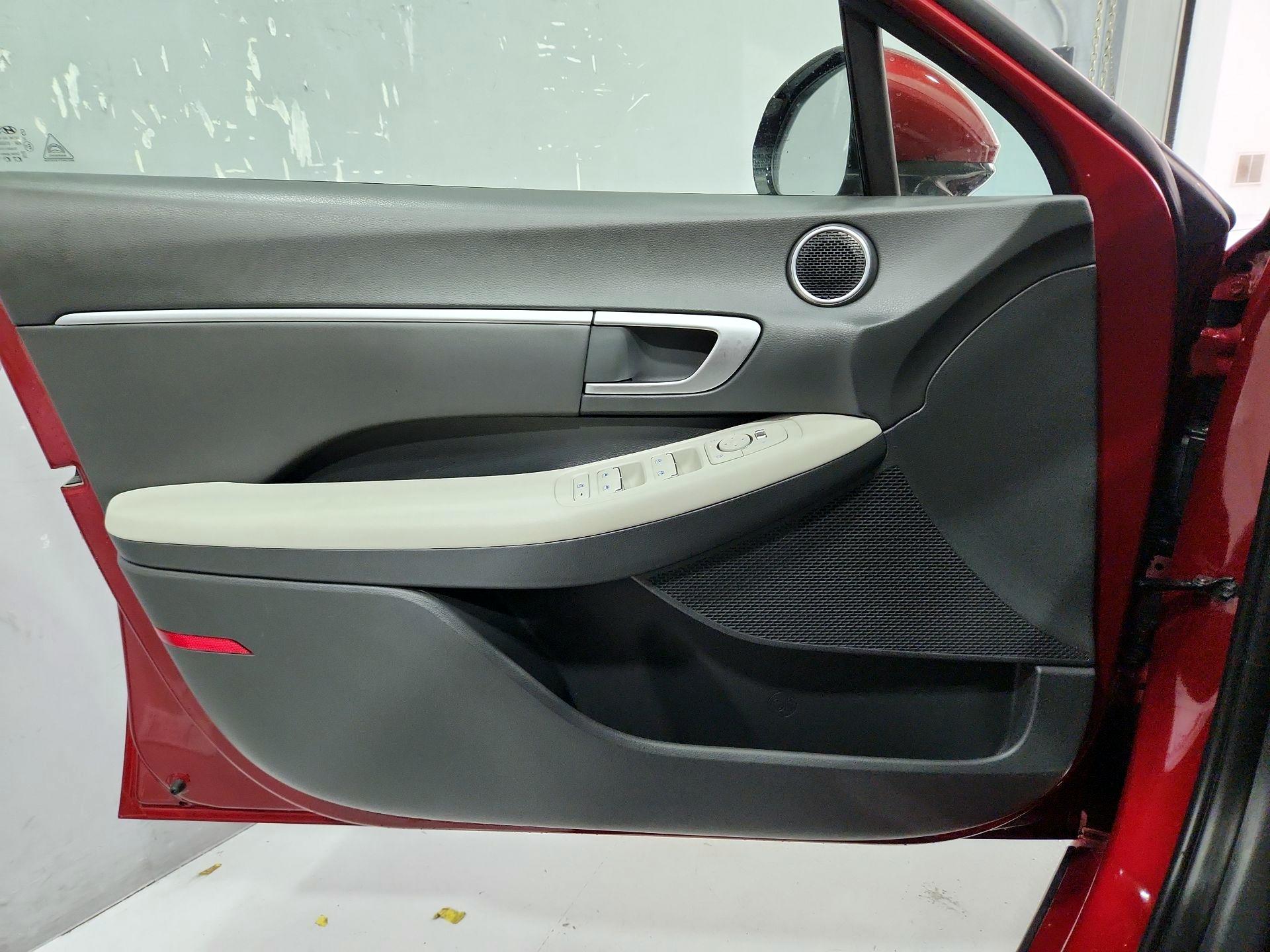 Thumbnail: 2025 Hyundai Sonata - 12