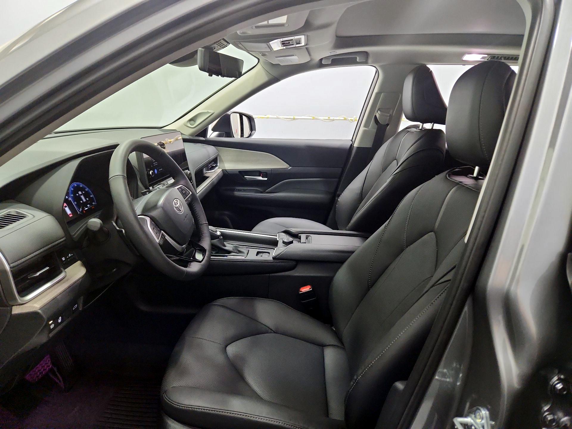 Thumbnail: 2026 Toyota Grand Highlander - 11