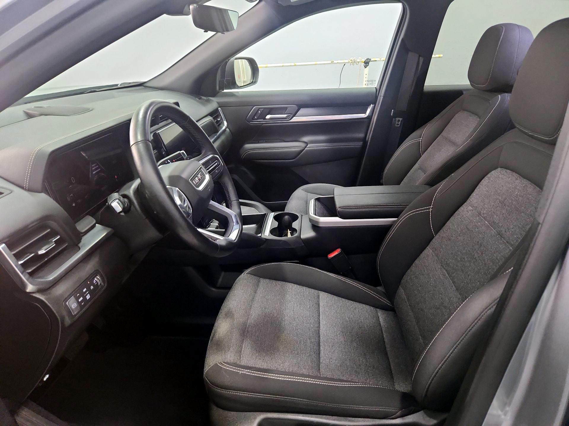 Thumbnail: 2025 GMC Terrain - 11