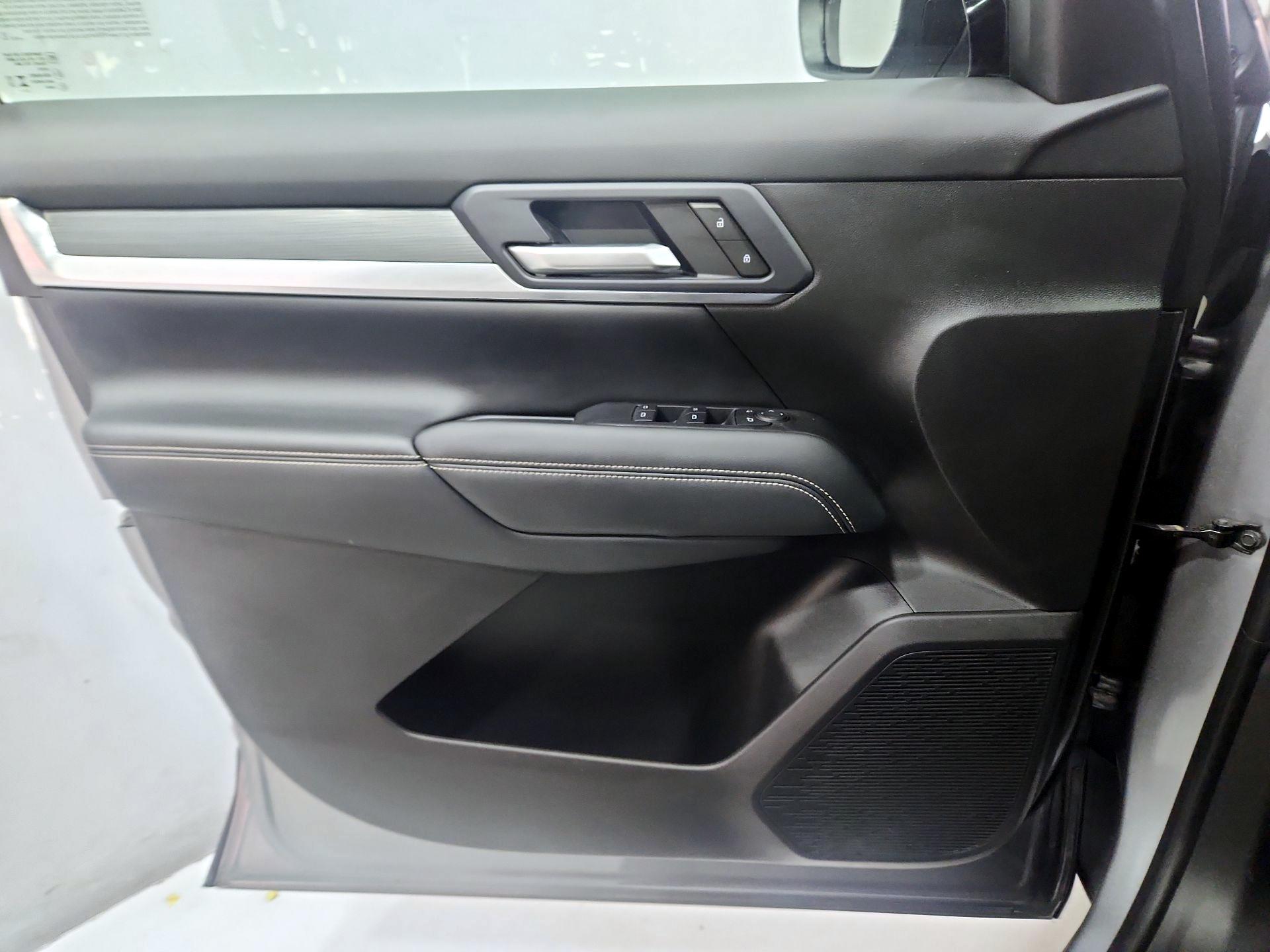 Thumbnail: 2025 GMC Terrain - 12