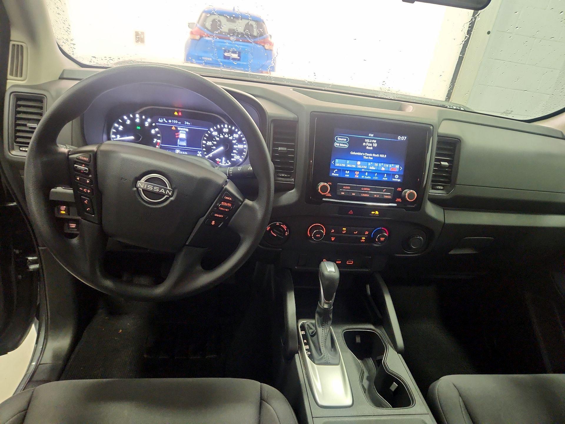 Thumbnail: 2023 Nissan Frontier - 9