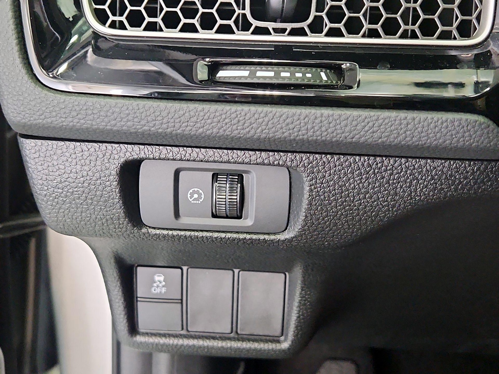 2026 Honda Civic LX - Photo 14