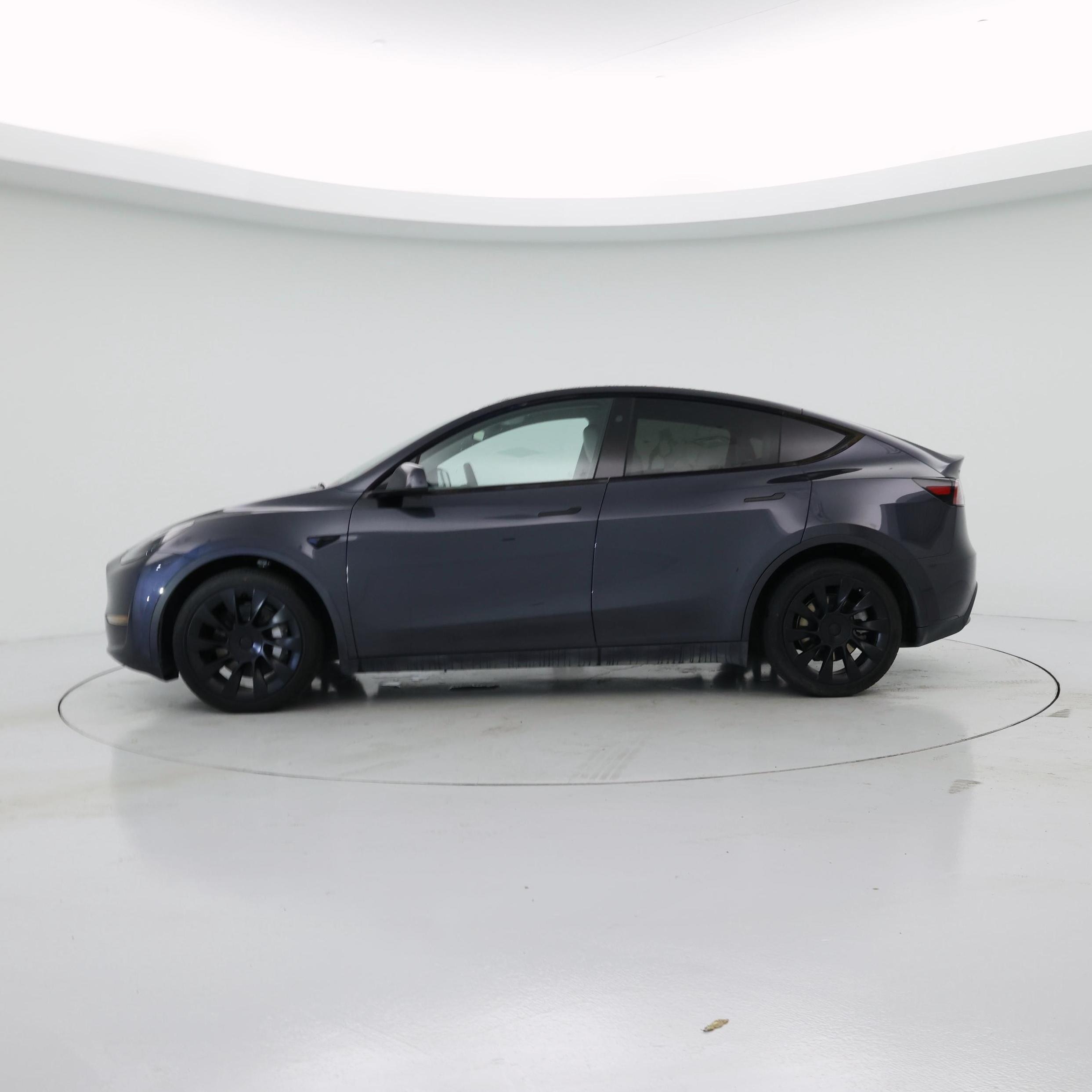 Thumbnail: 2024 Tesla Model Y - 3