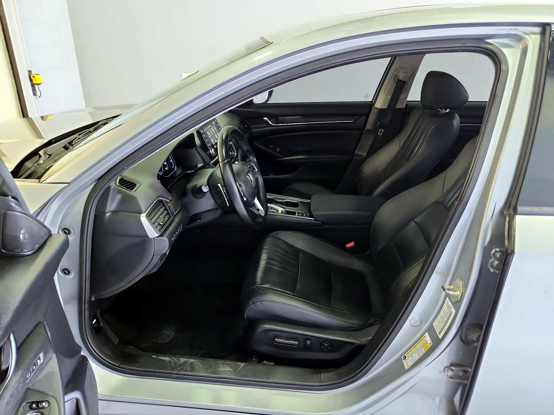 Thumbnail: 2019 Honda Accord - 11