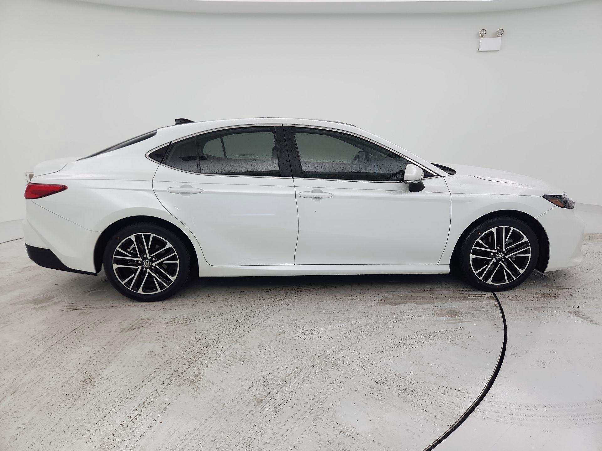 Thumbnail: 2025 Toyota Camry - 4