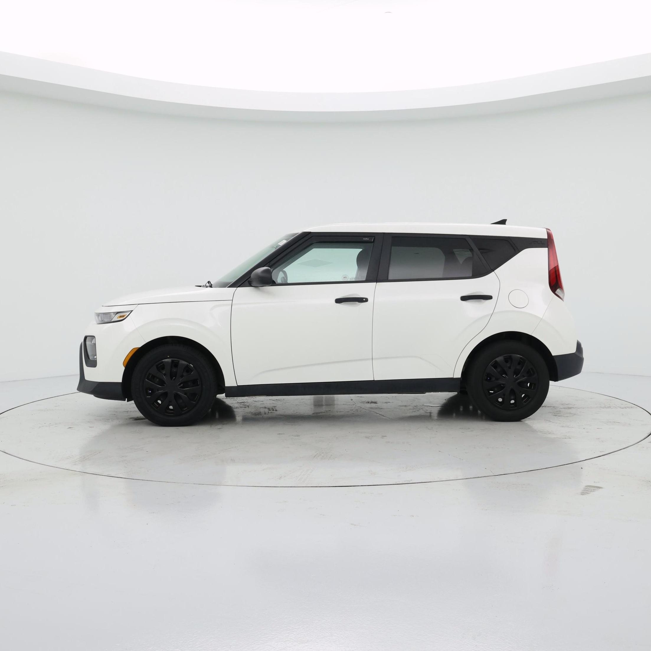 Thumbnail: 2021 Kia Soul - 3