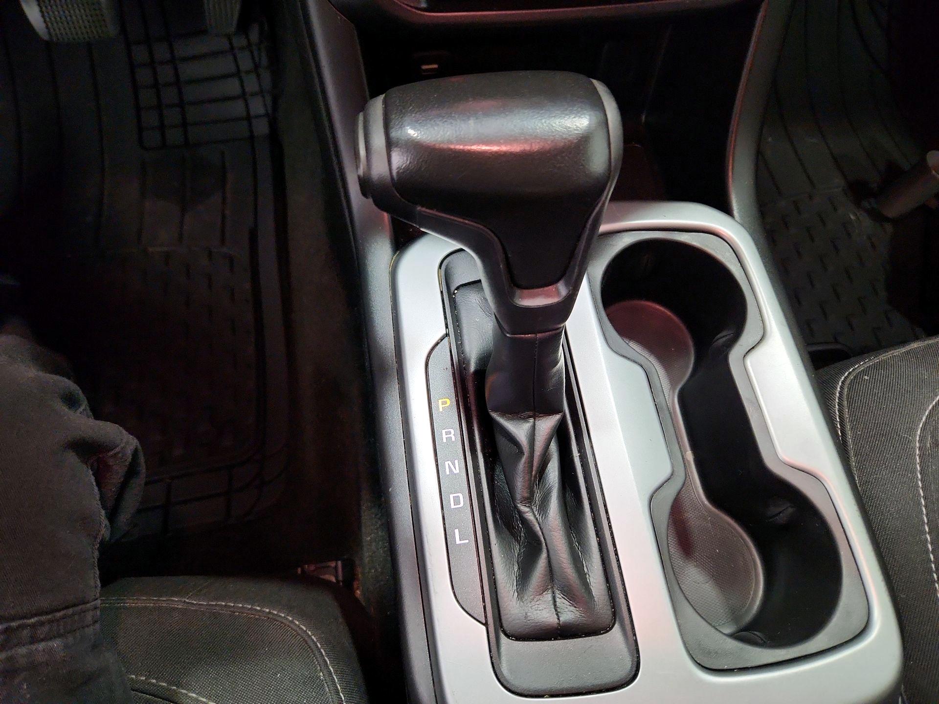 Thumbnail: 2018 Chevrolet Colorado - 16