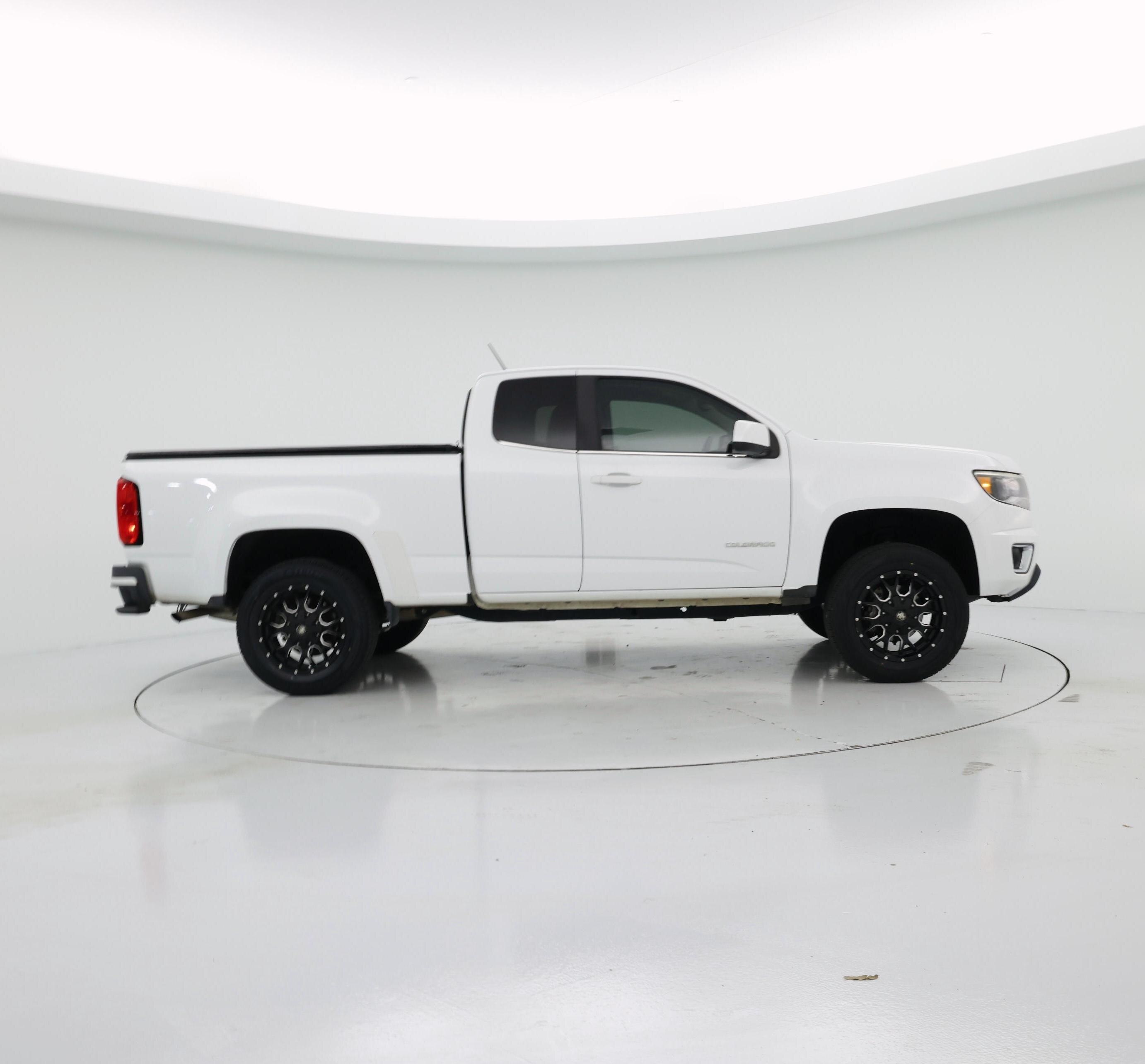 Thumbnail: 2018 Chevrolet Colorado - 7