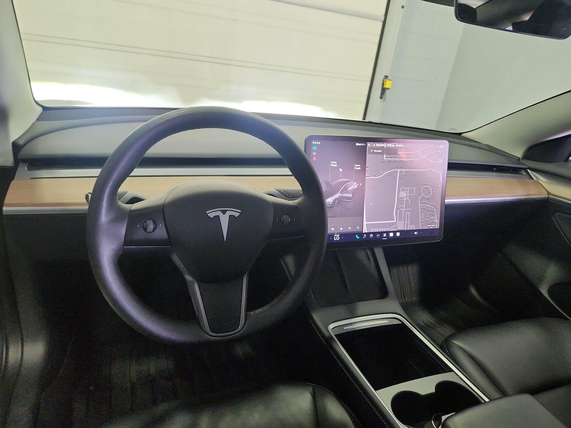 Thumbnail: 2023 Tesla Model 3 - 9
