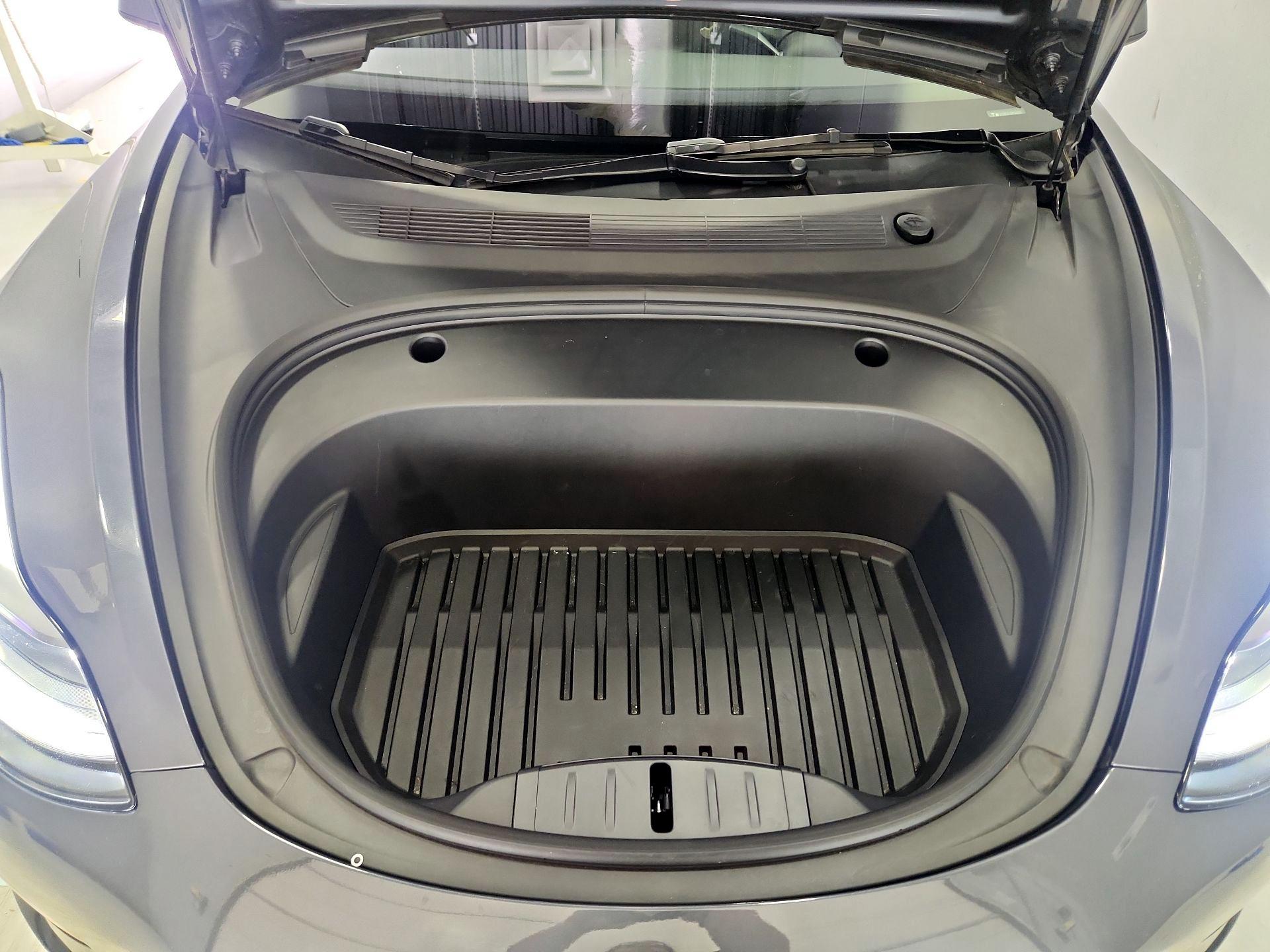 Thumbnail: 2023 Tesla Model 3 - 20