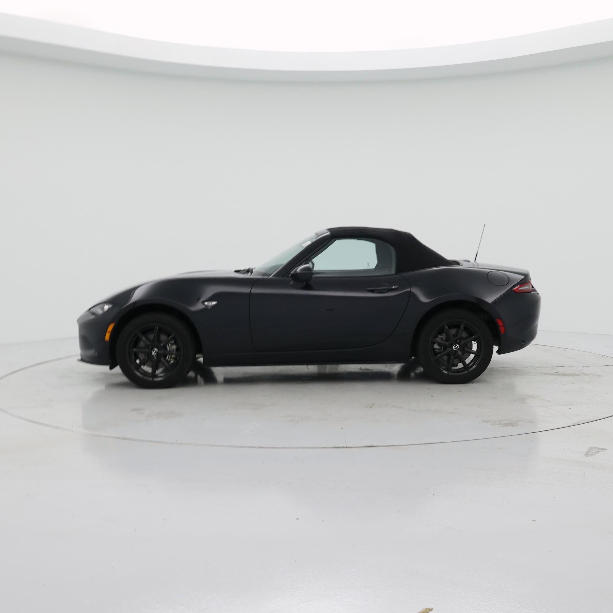 Thumbnail: 2025 Mazda MX-5 Miata - 3