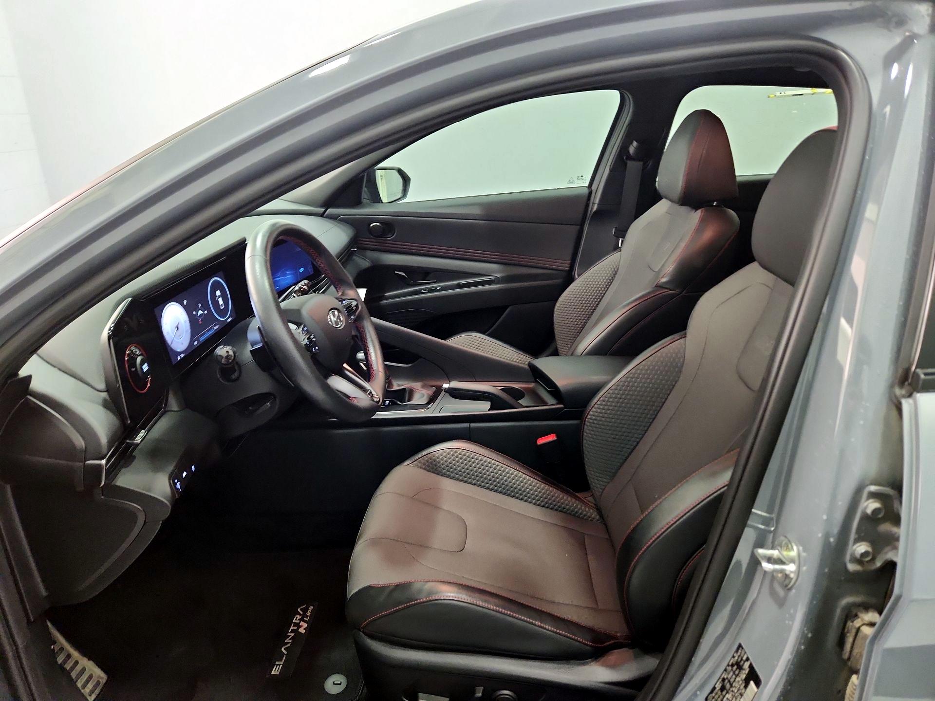 Thumbnail: 2023 Hyundai Elantra - 11