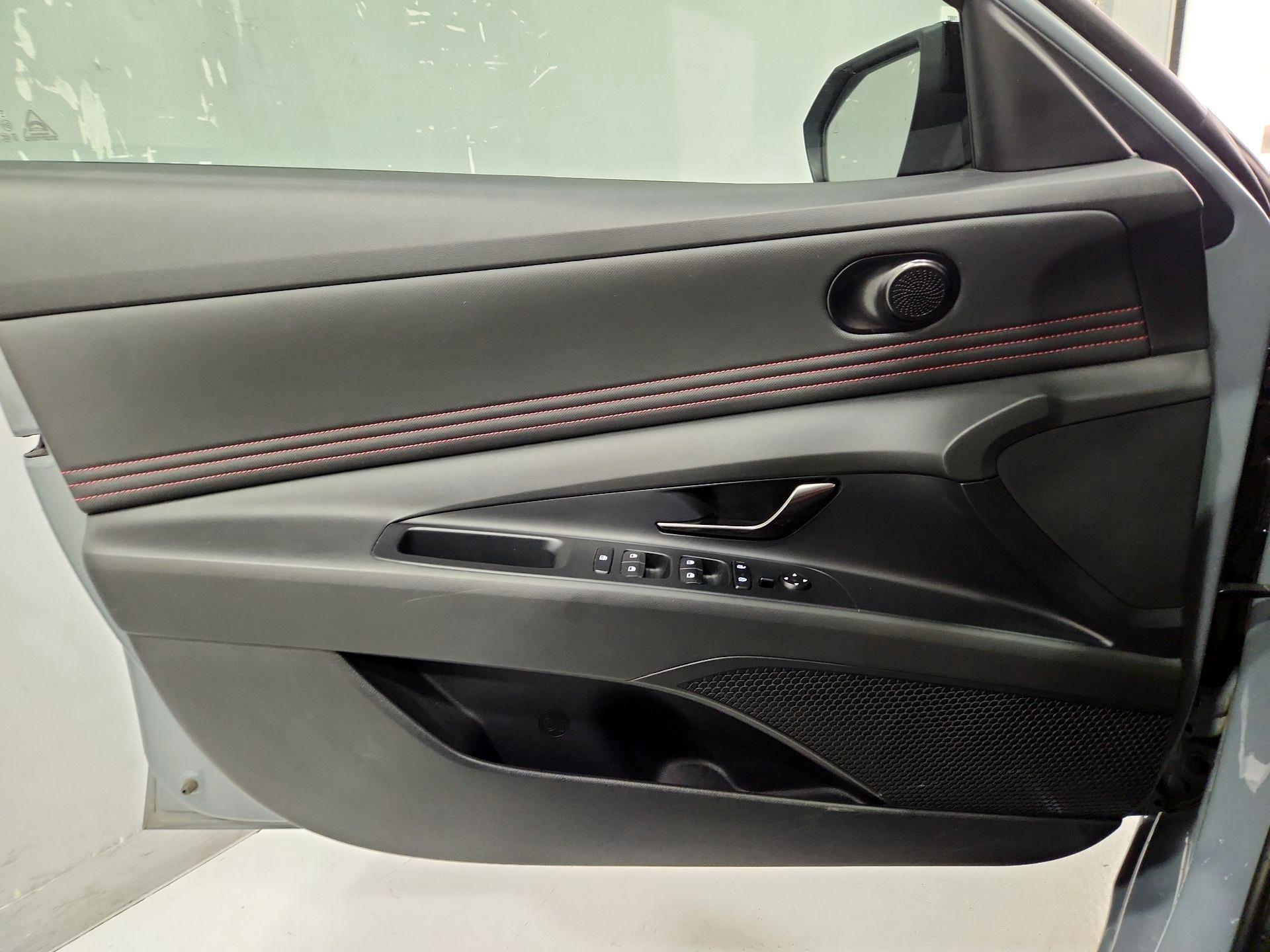 Thumbnail: 2023 Hyundai Elantra - 12