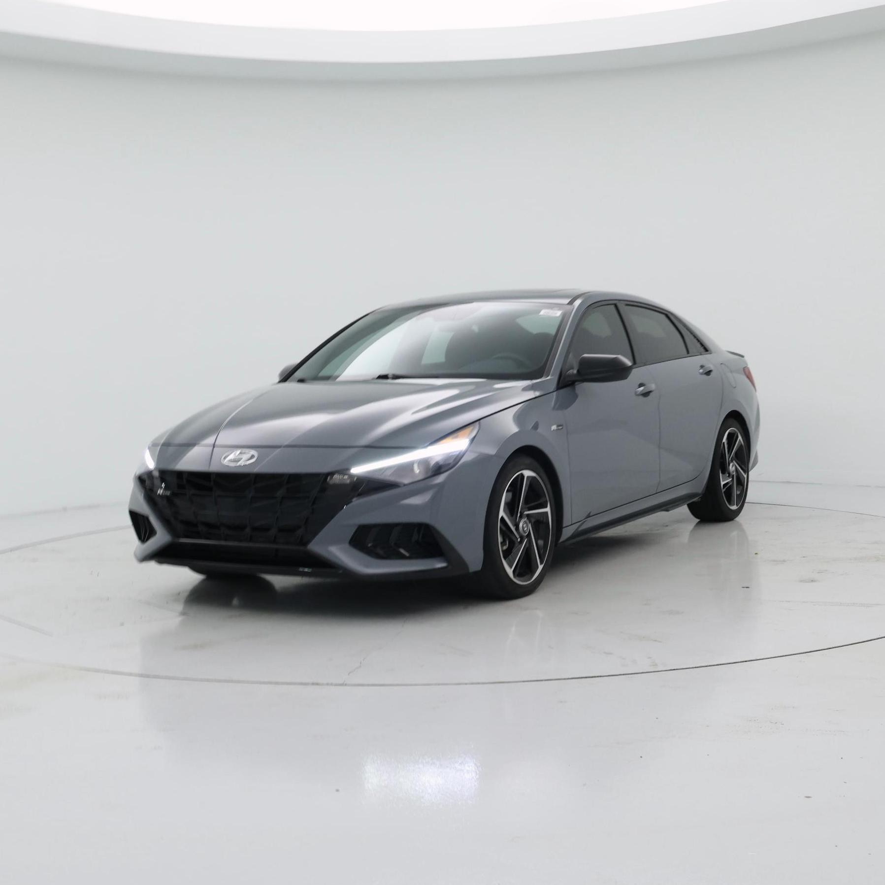 Thumbnail: 2023 Hyundai Elantra - 4