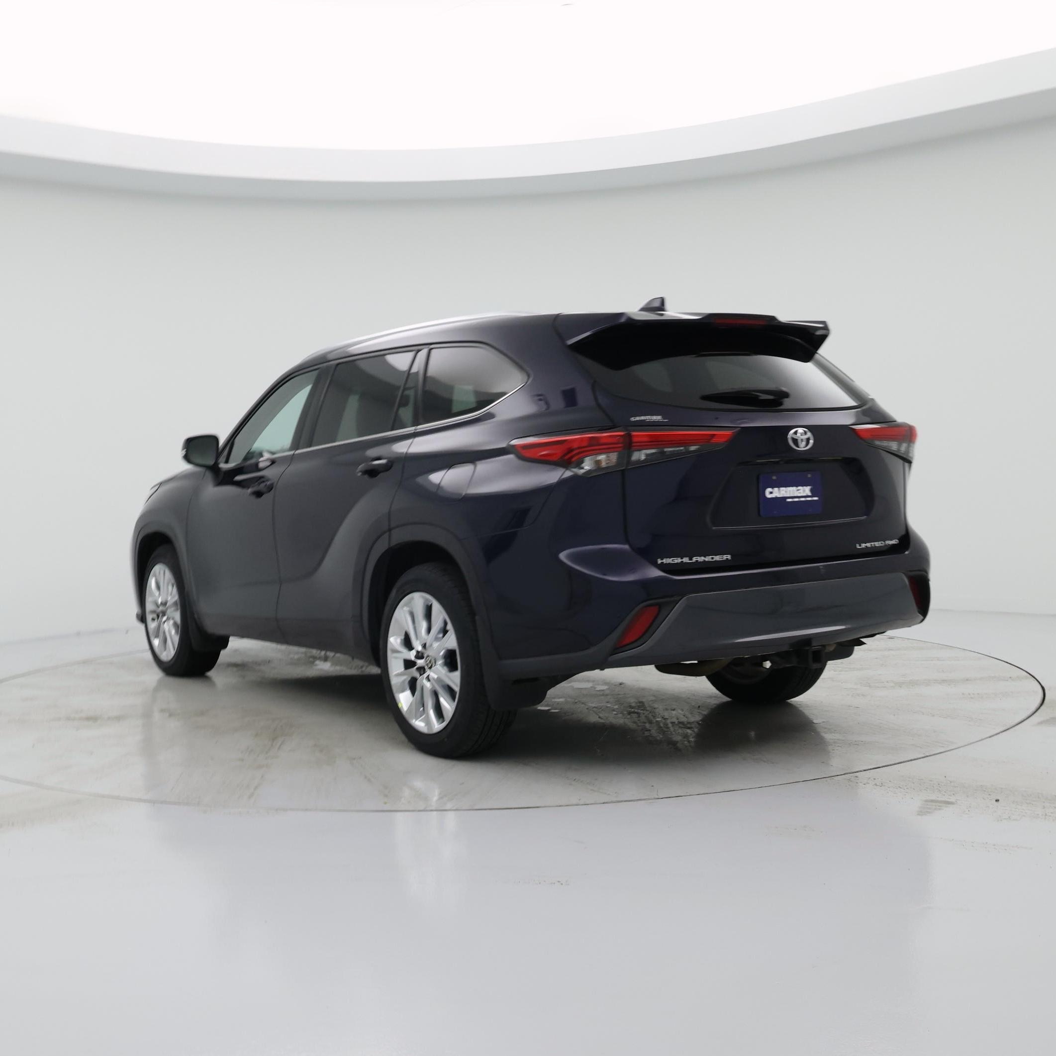 Thumbnail: 2020 Toyota Highlander - 2